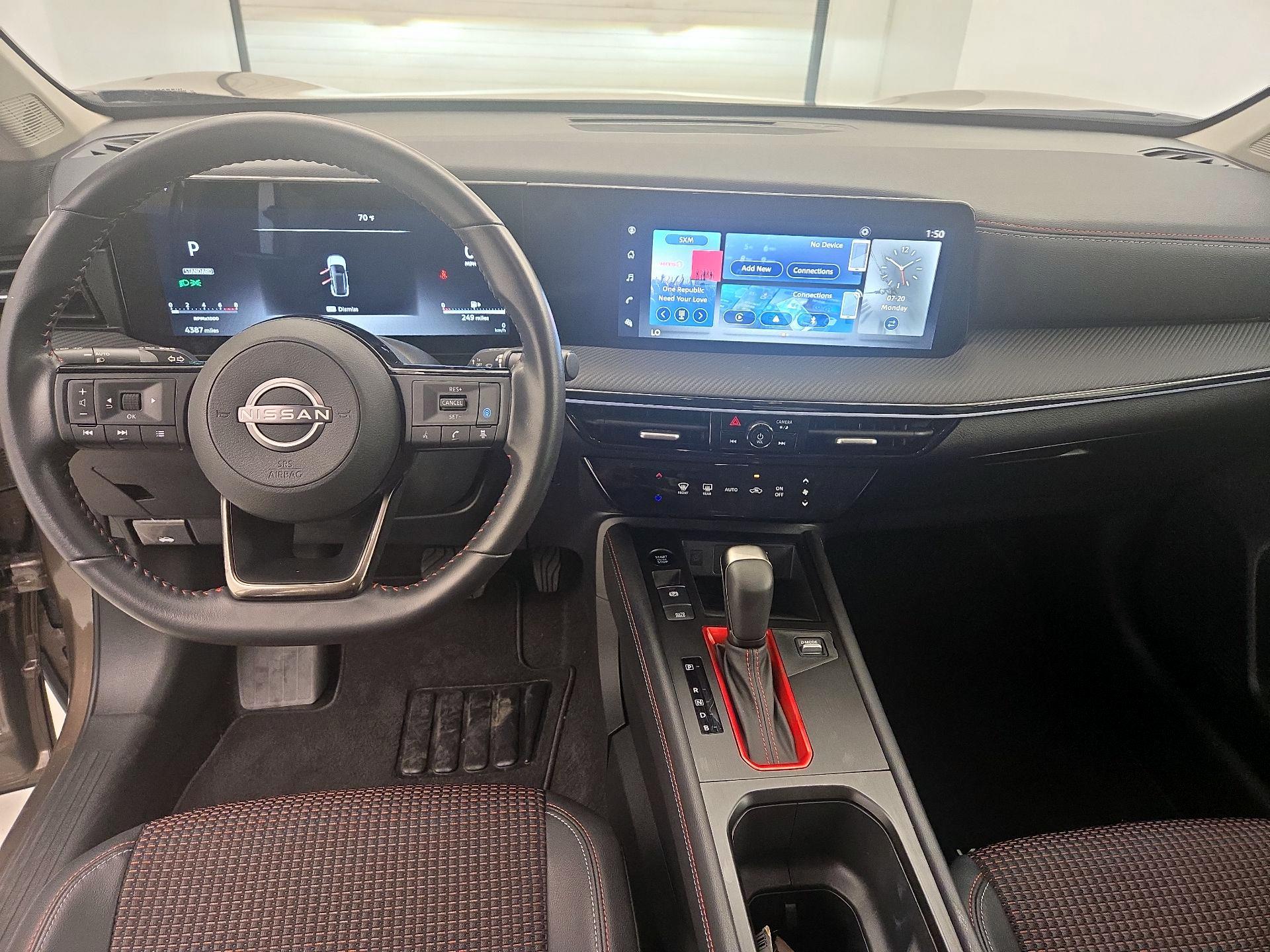 Thumbnail: 2025 Nissan Kicks - 9