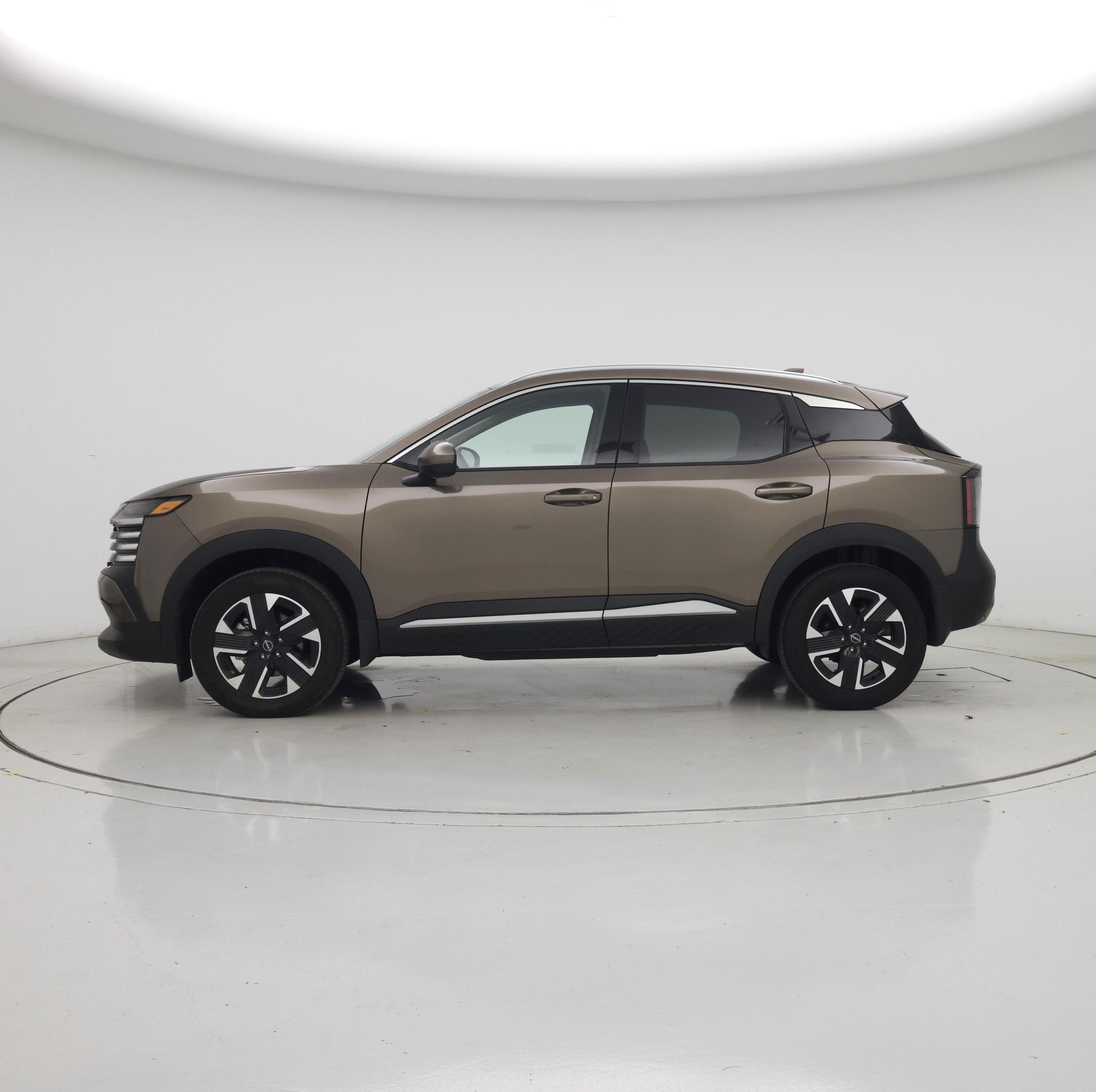 Thumbnail: 2025 Nissan Kicks - 3