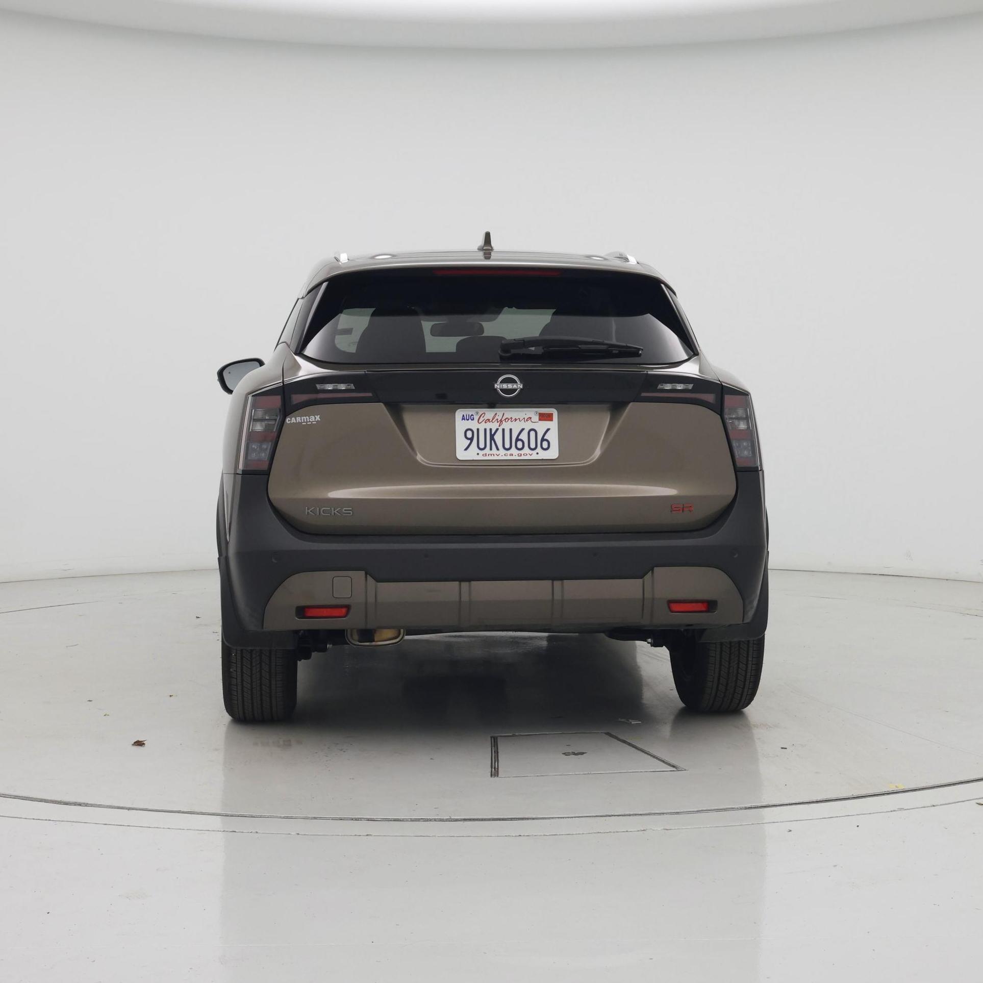 Thumbnail: 2025 Nissan Kicks - 6