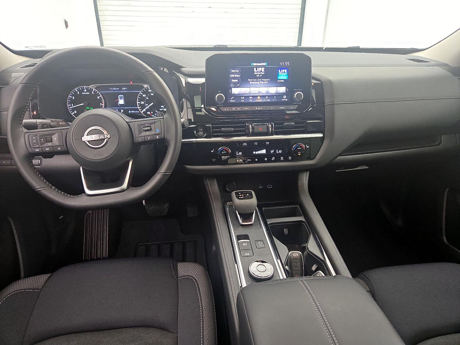 Thumbnail: 2025 Nissan Pathfinder - 9