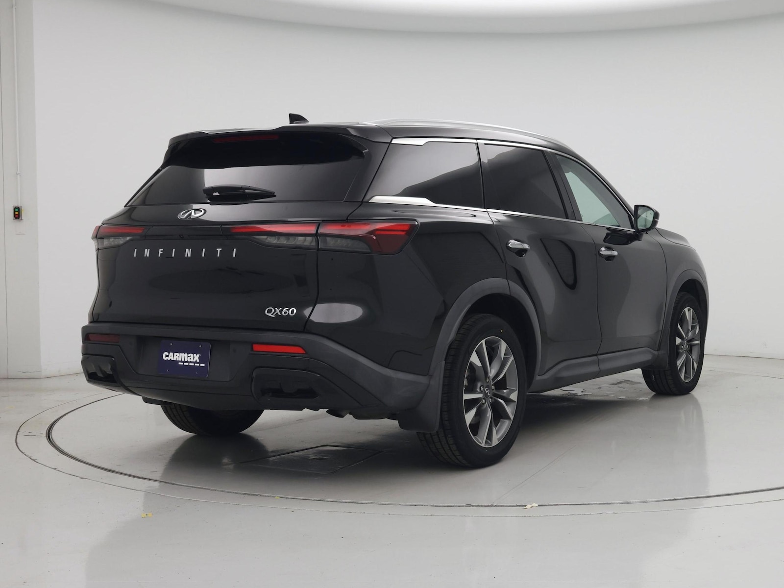 2023 INFINITI QX60 LUXE - Photo 9
