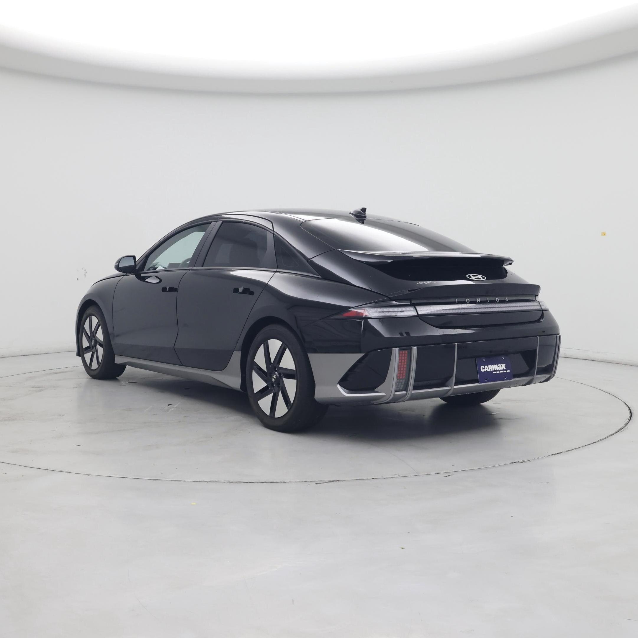 Thumbnail: 2024 Hyundai Ioniq 6 - 2