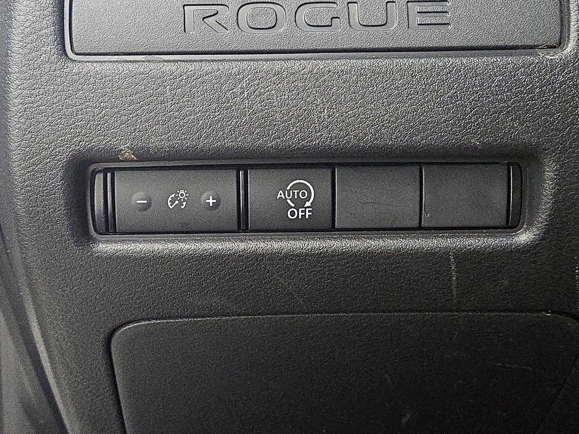 Thumbnail: 2023 Nissan Rogue - 13