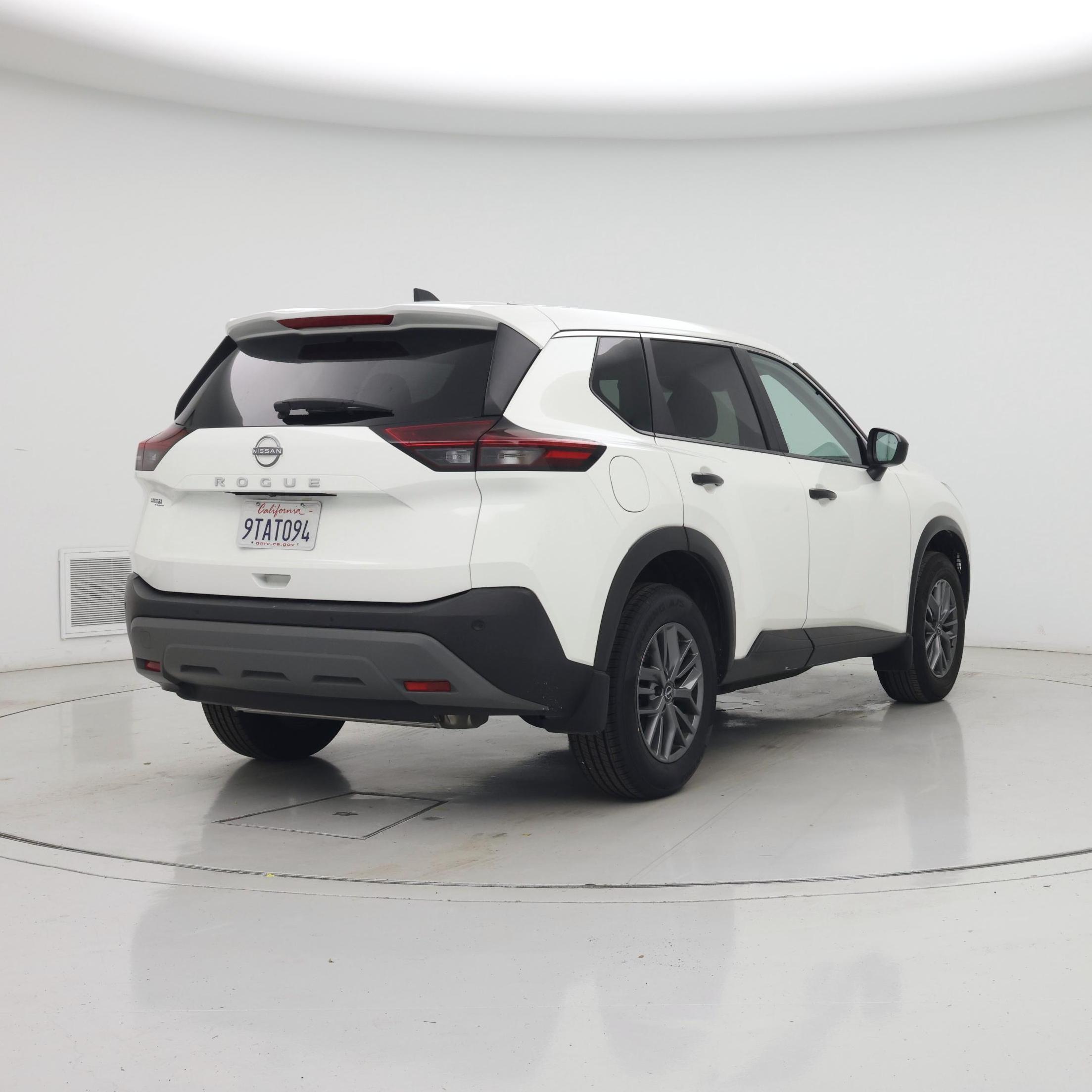 Thumbnail: 2023 Nissan Rogue - 8