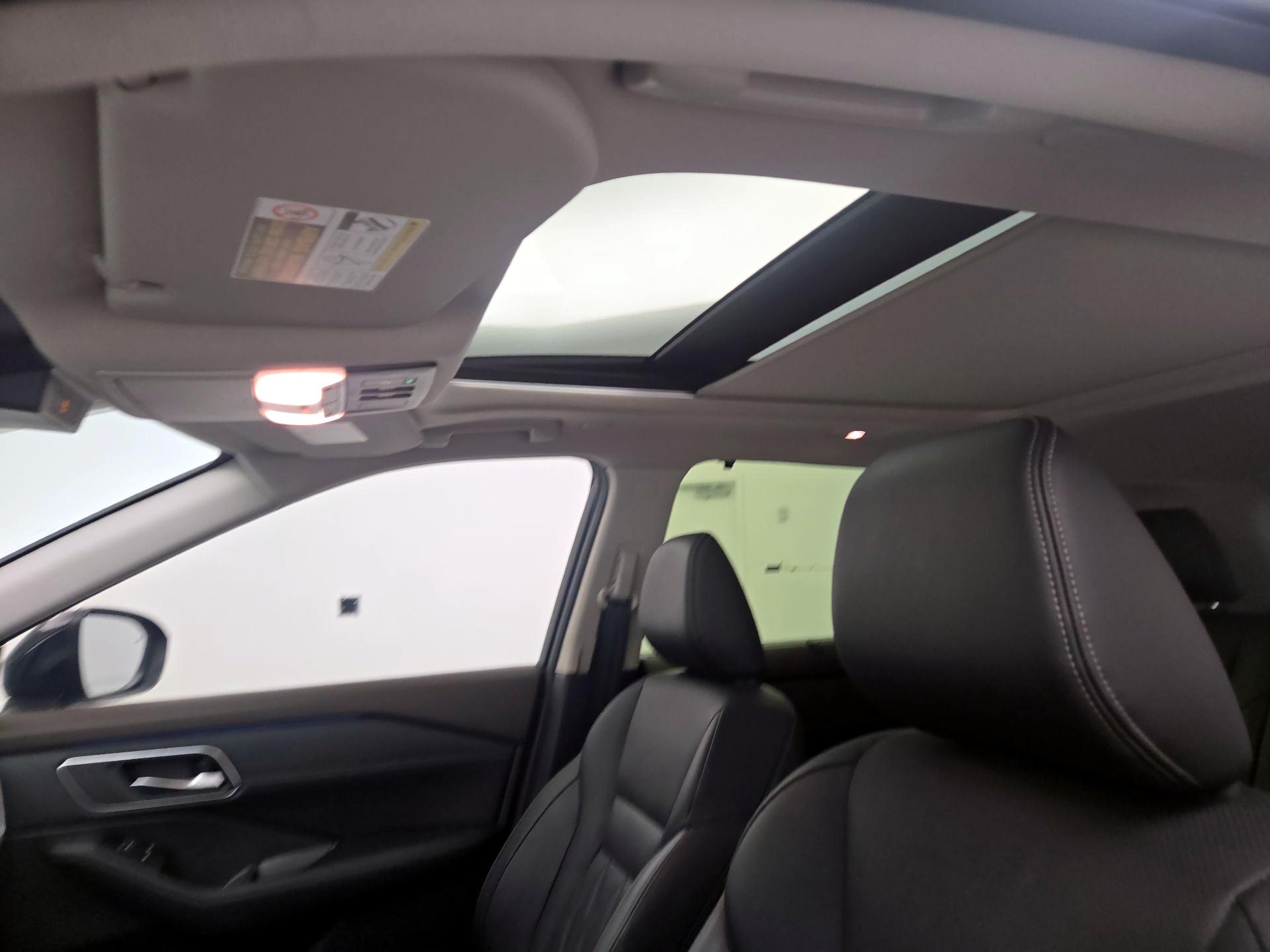 Thumbnail: 2023 Nissan Rogue - 20