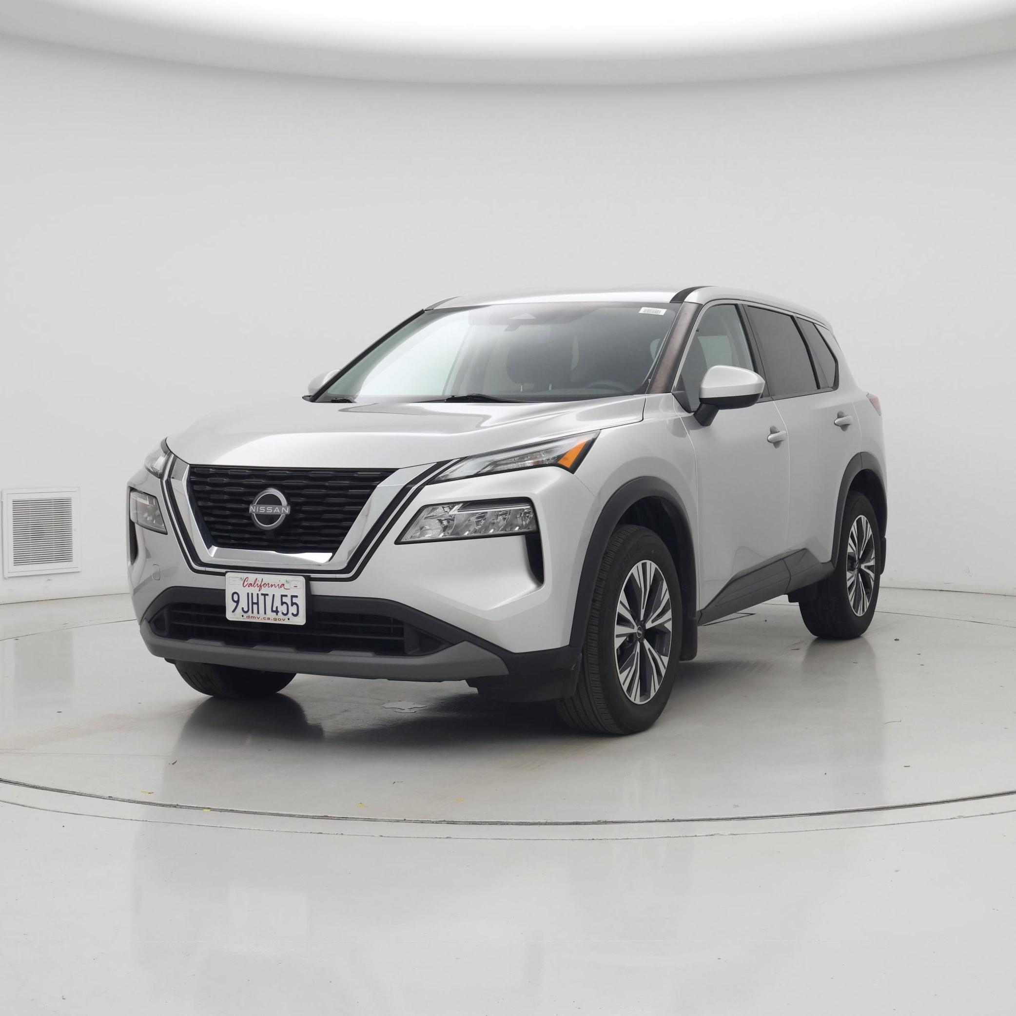 Thumbnail: 2023 Nissan Rogue - 4