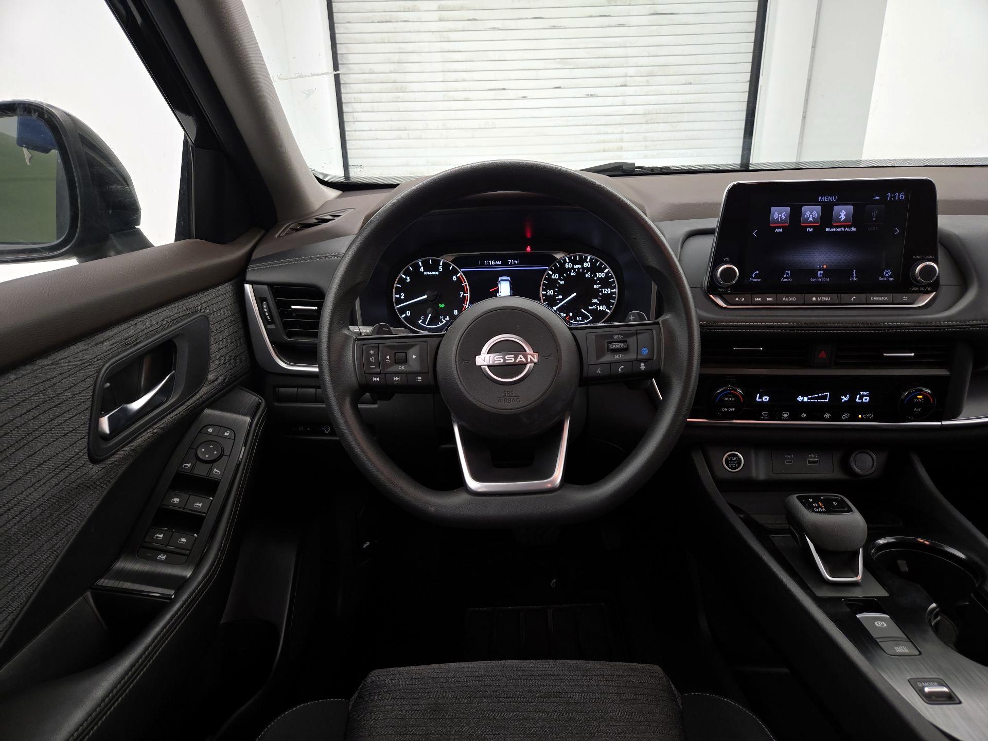 Thumbnail: 2023 Nissan Rogue - 10