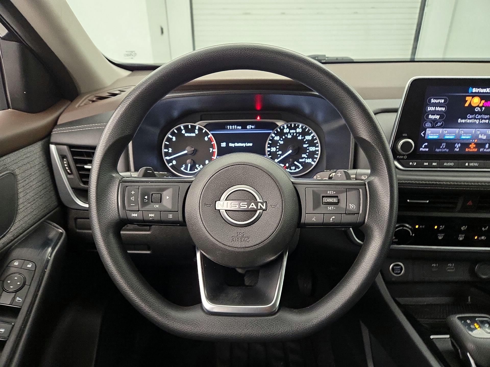 Thumbnail: 2023 Nissan Rogue - 10