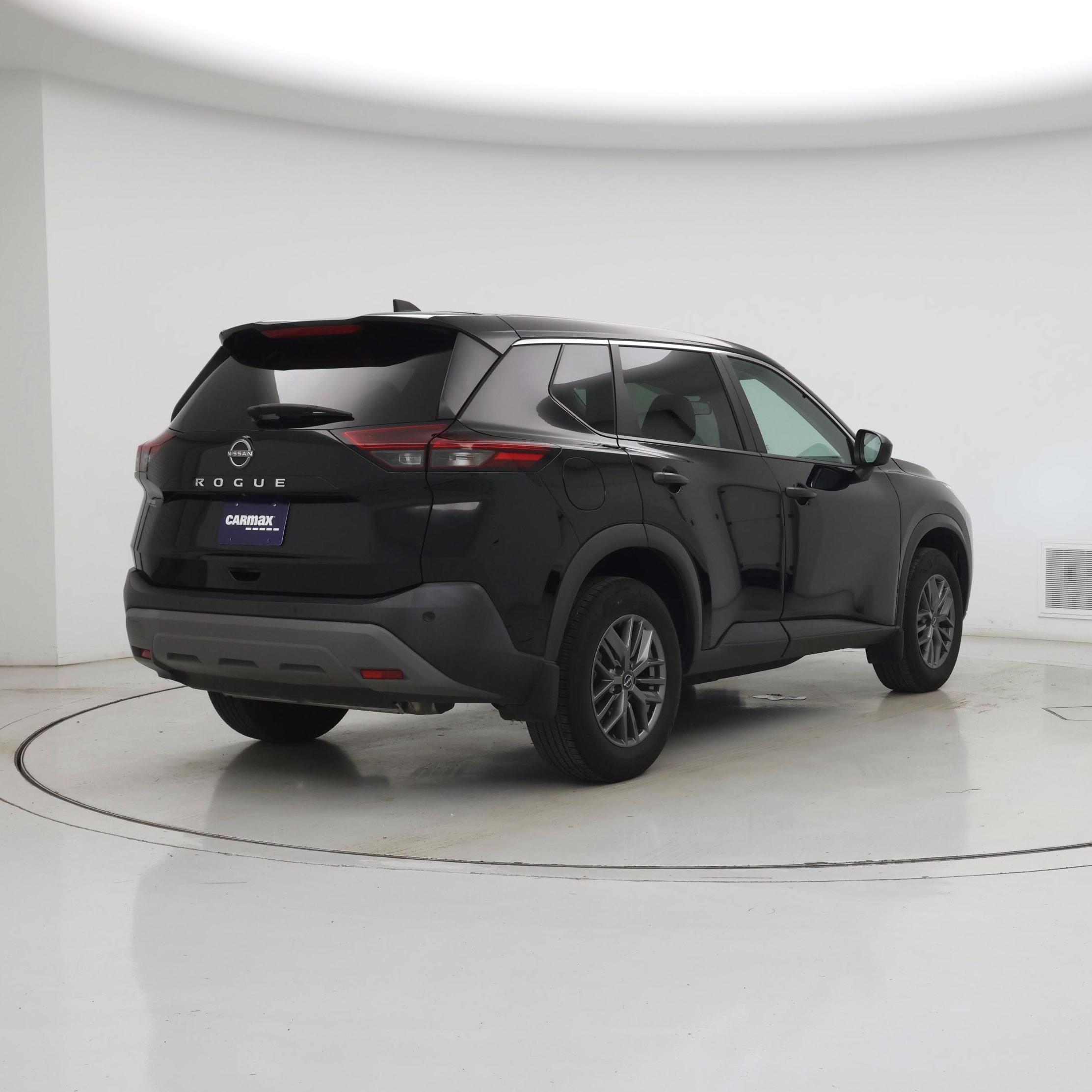 Thumbnail: 2023 Nissan Rogue - 8