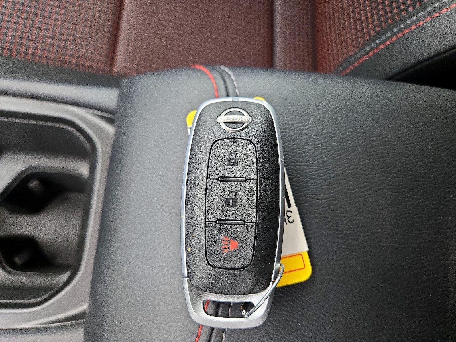 2025 Nissan Kicks SR - Photo 23