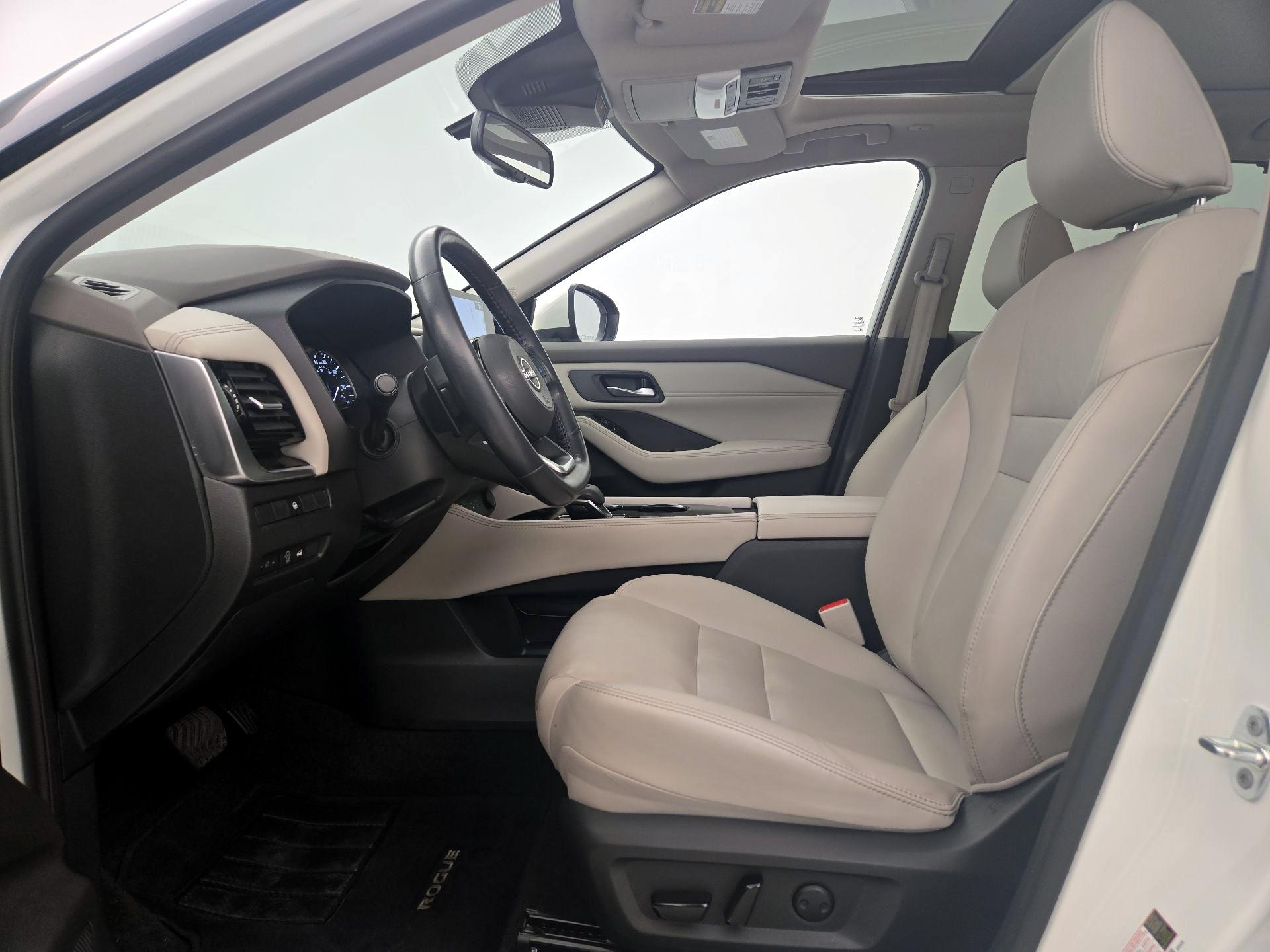 Thumbnail: 2023 Nissan Rogue - 11