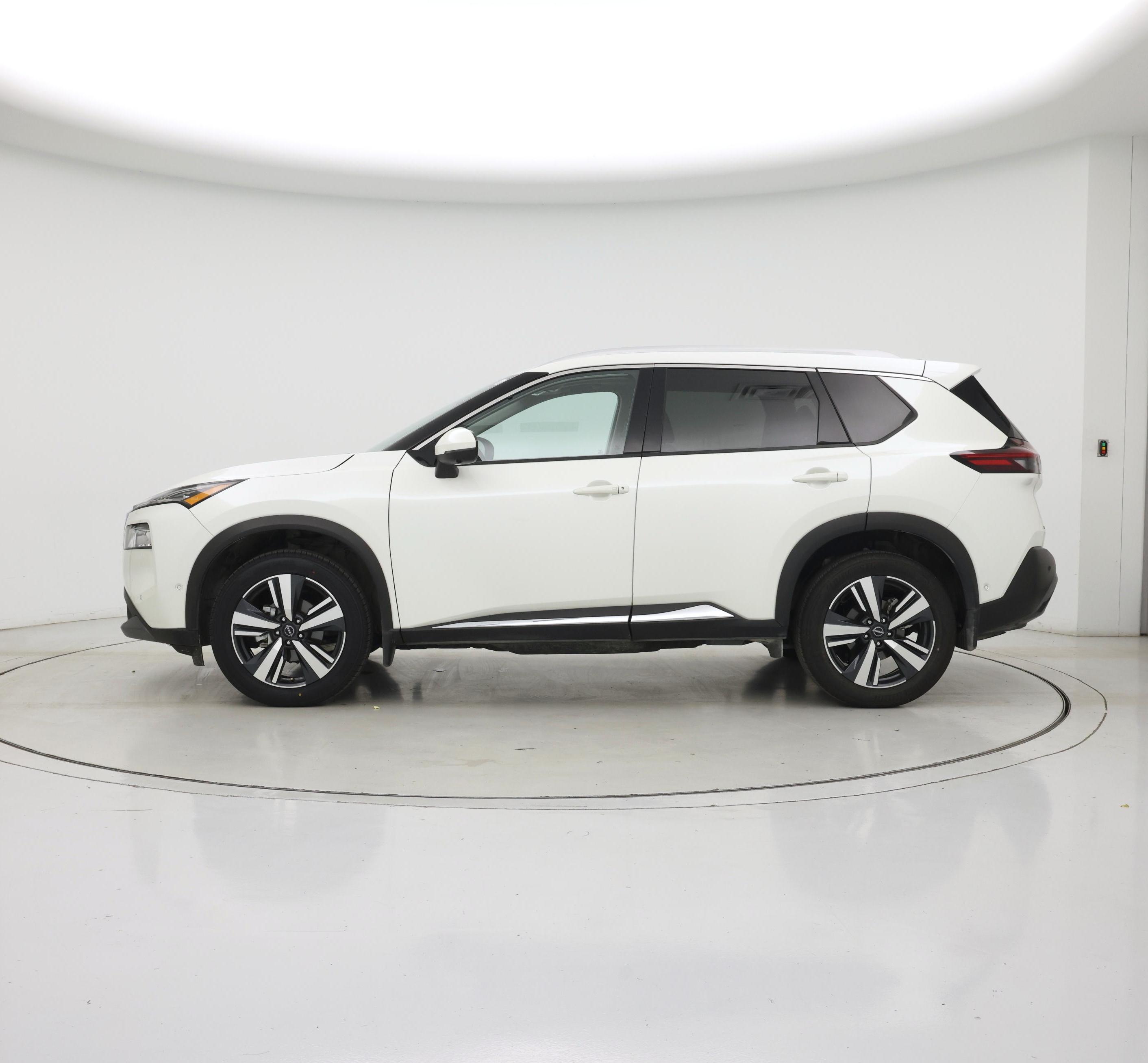 Thumbnail: 2023 Nissan Rogue - 3