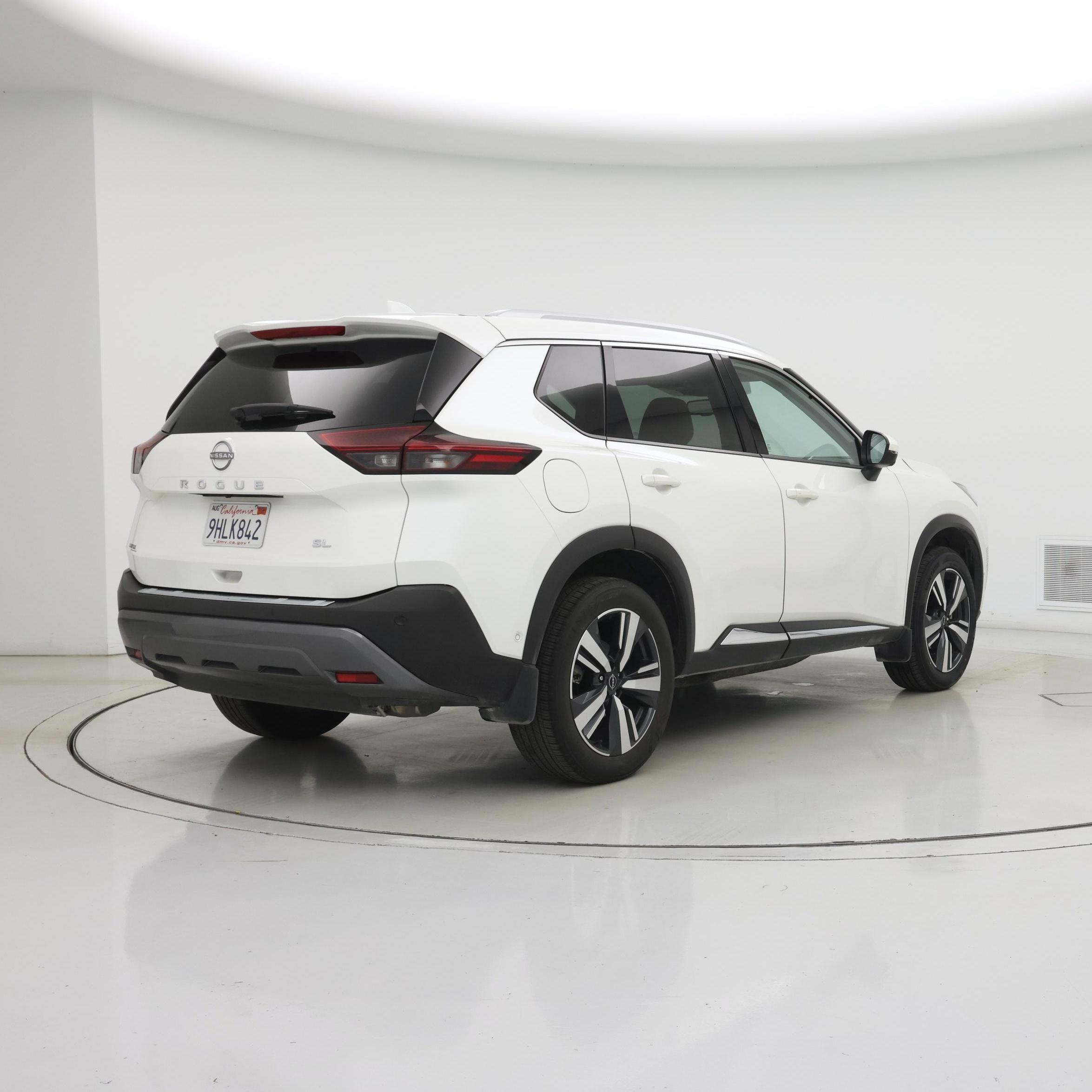 Thumbnail: 2023 Nissan Rogue - 8
