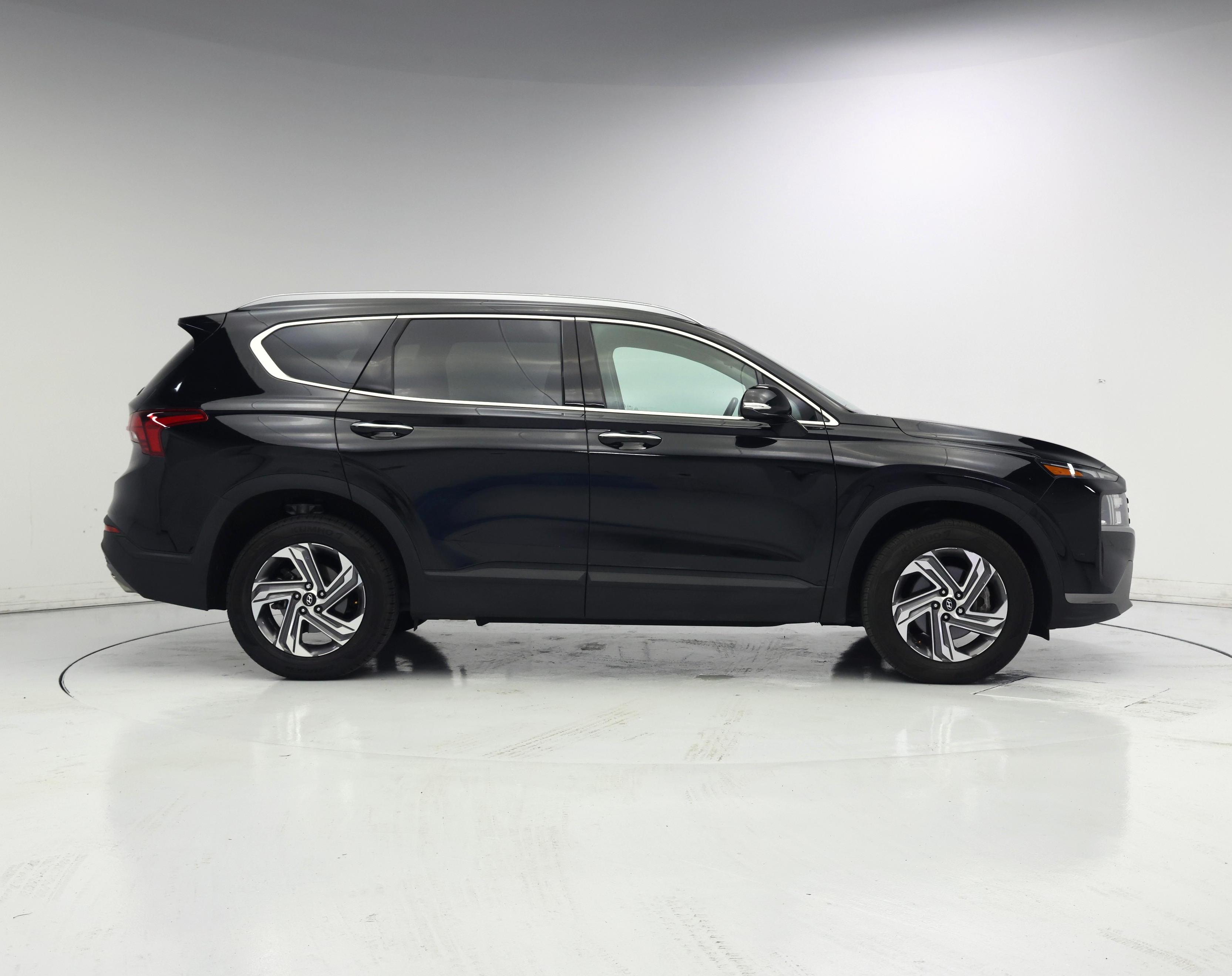 Thumbnail: 2023 Hyundai Santa Fe - 7
