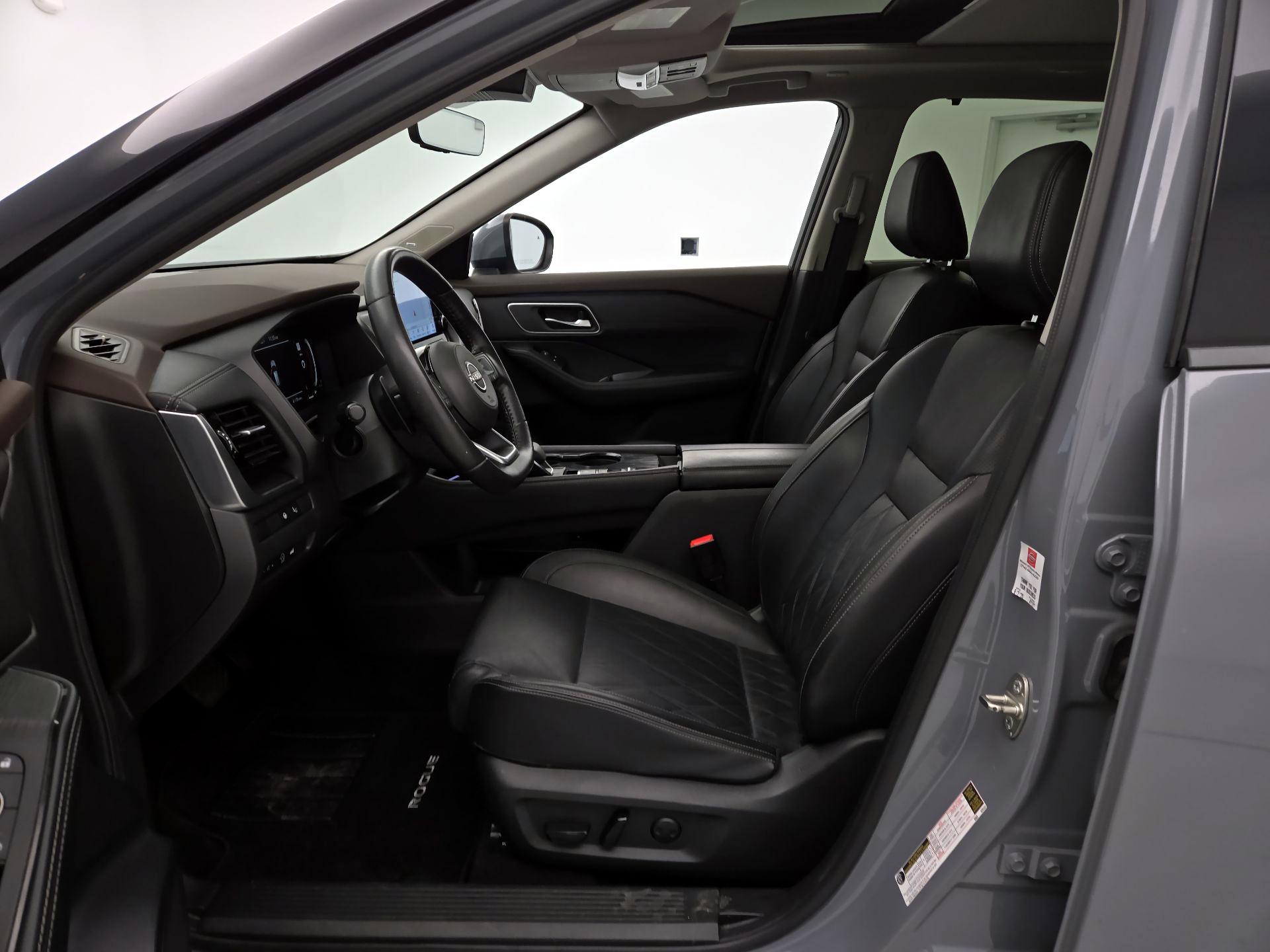 Thumbnail: 2023 Nissan Rogue - 11