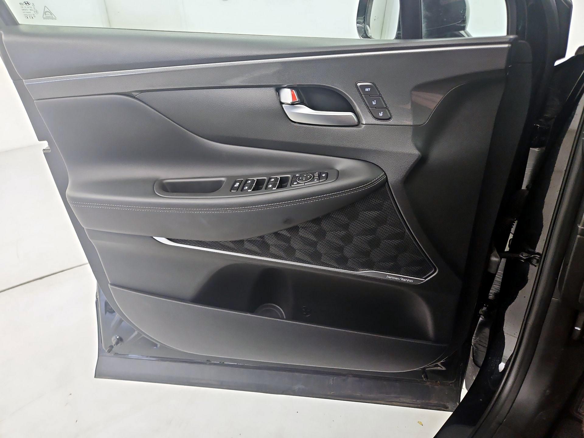 Thumbnail: 2023 Hyundai Santa Fe - 12