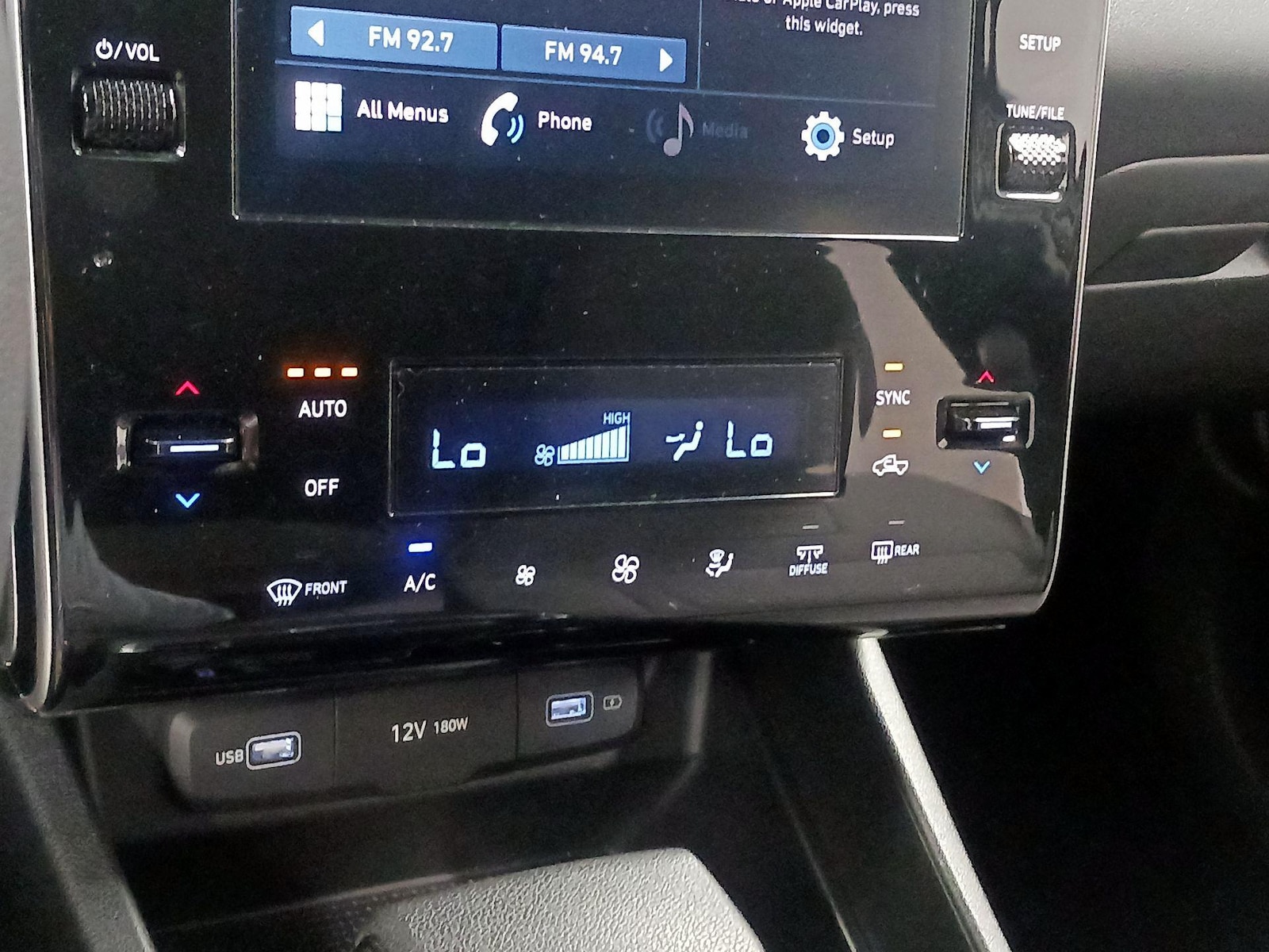 2024 Hyundai Santa Cruz SEL - Photo 17