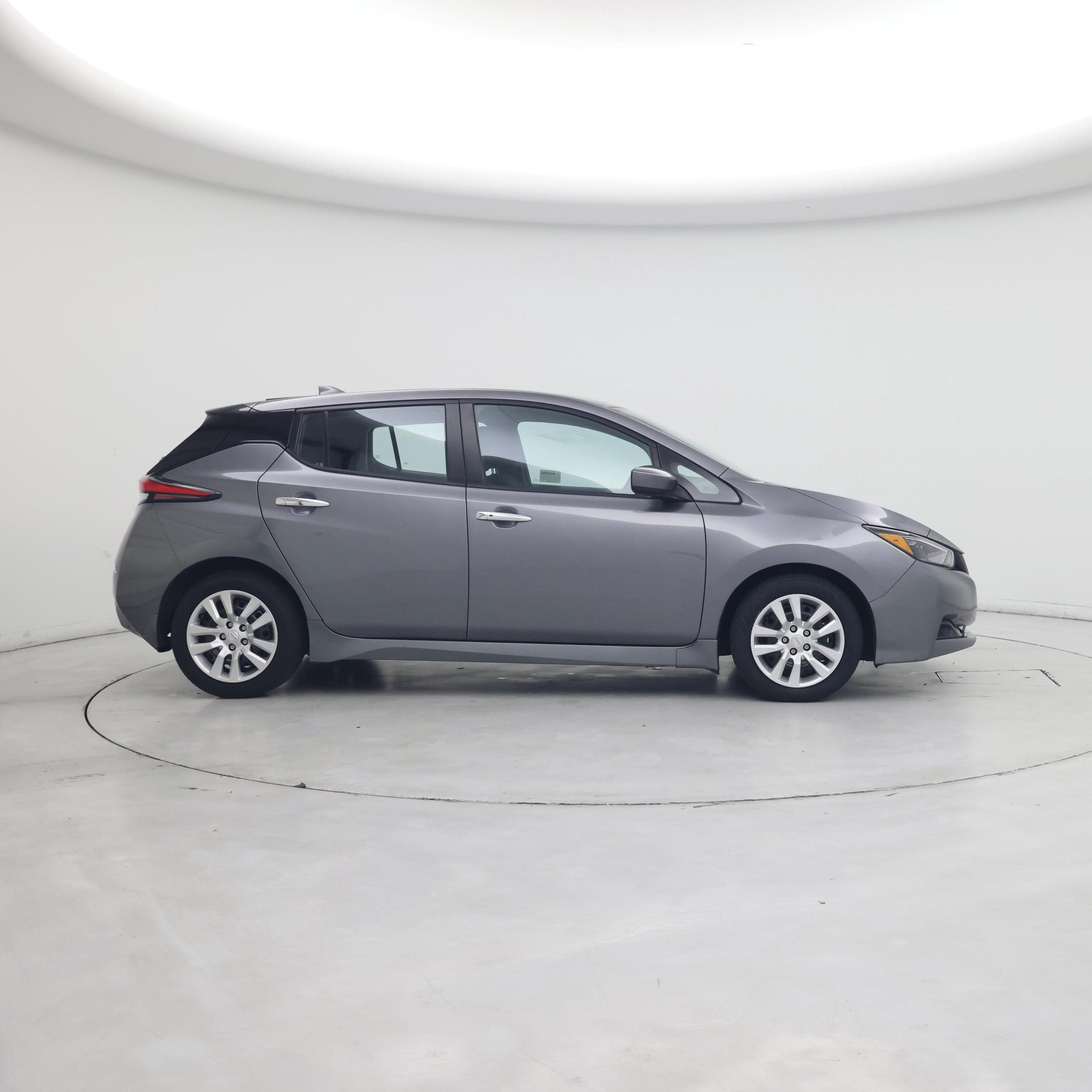 Thumbnail: 2024 Nissan Leaf - 7
