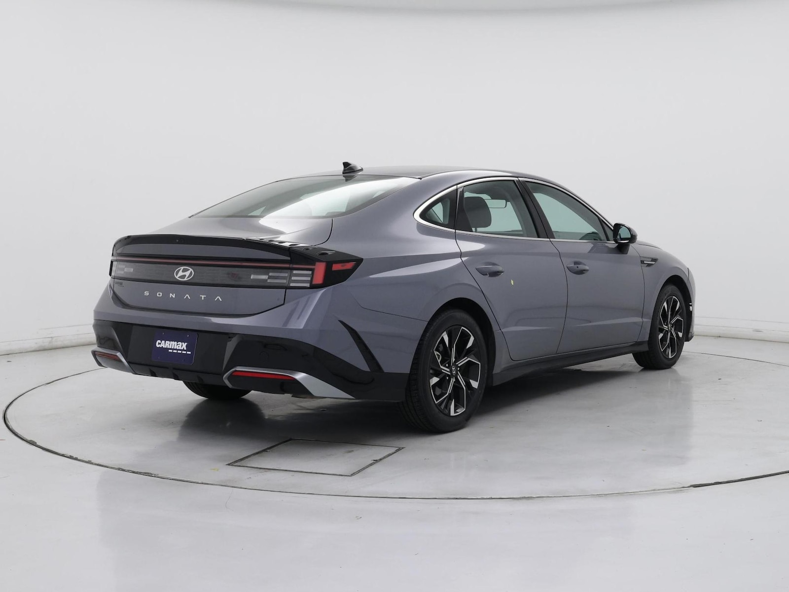 2025 Hyundai Sonata SEL - Photo 9