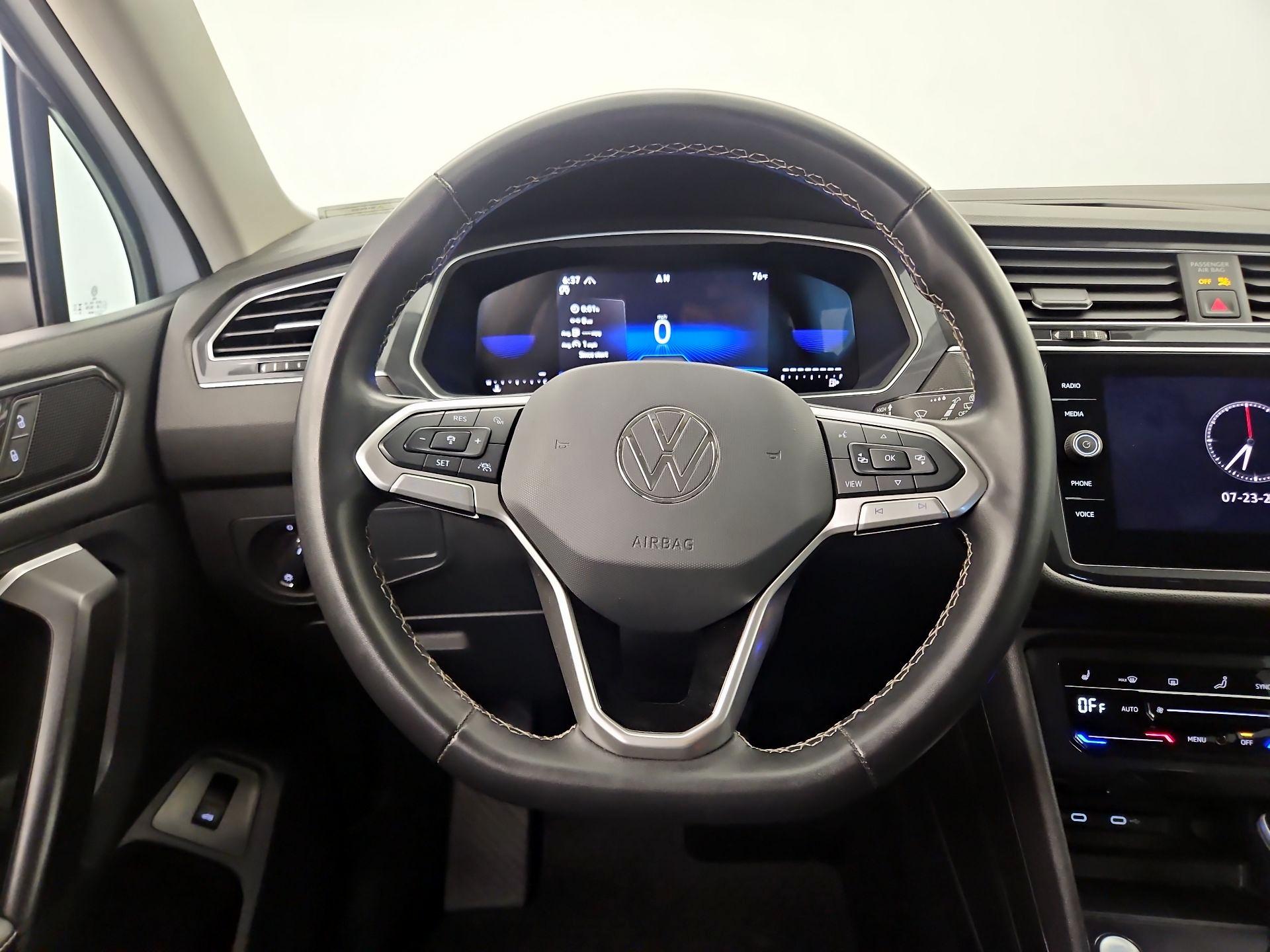 Thumbnail: 2024 Volkswagen Tiguan - 10