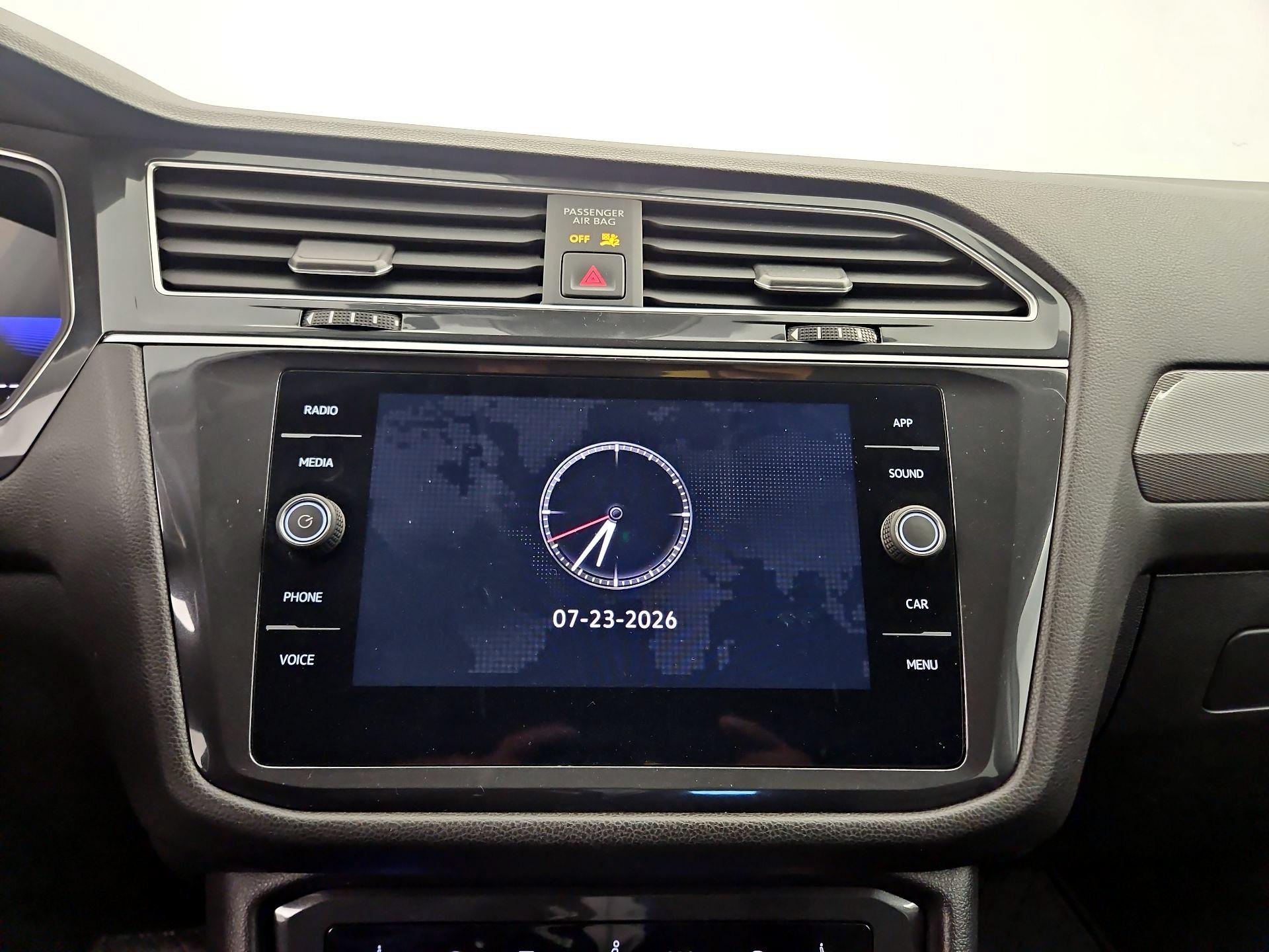 Thumbnail: 2024 Volkswagen Tiguan - 15