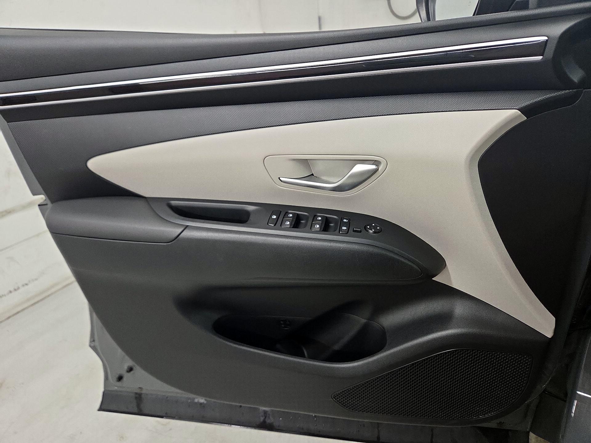 Thumbnail: 2024 Hyundai Tucson - 12