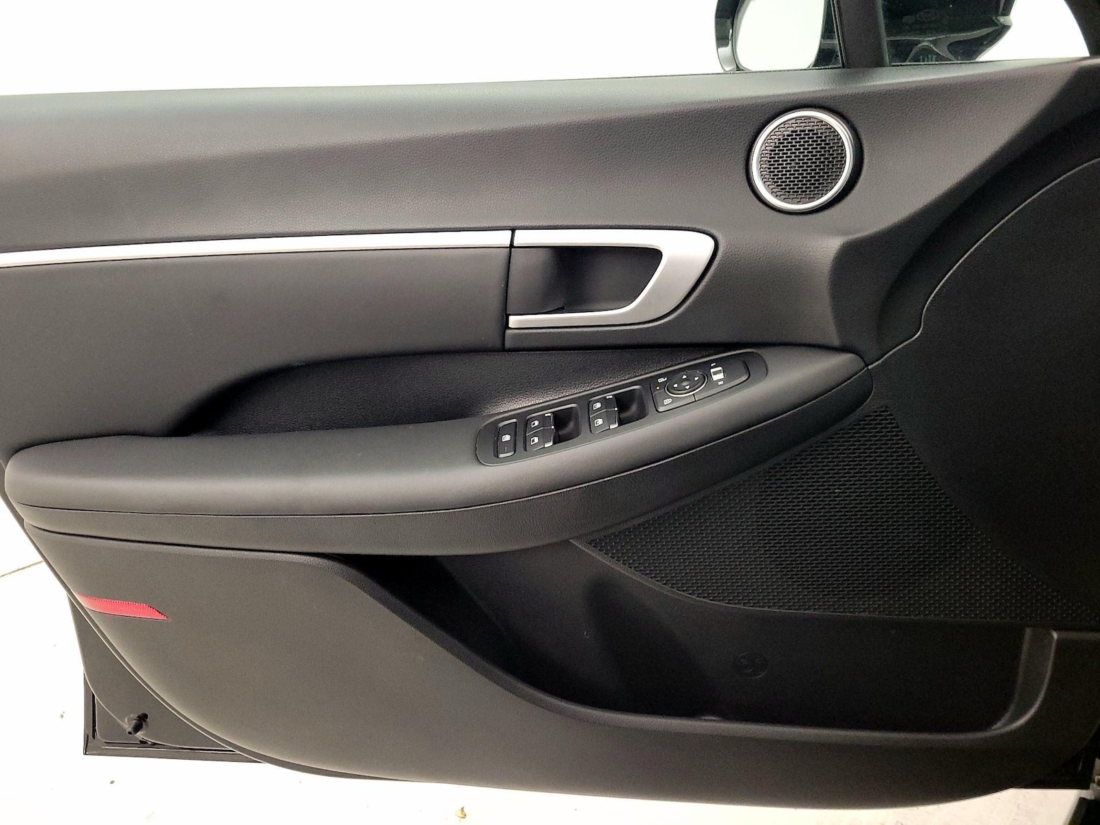 2025 Hyundai Sonata SEL - Photo 13
