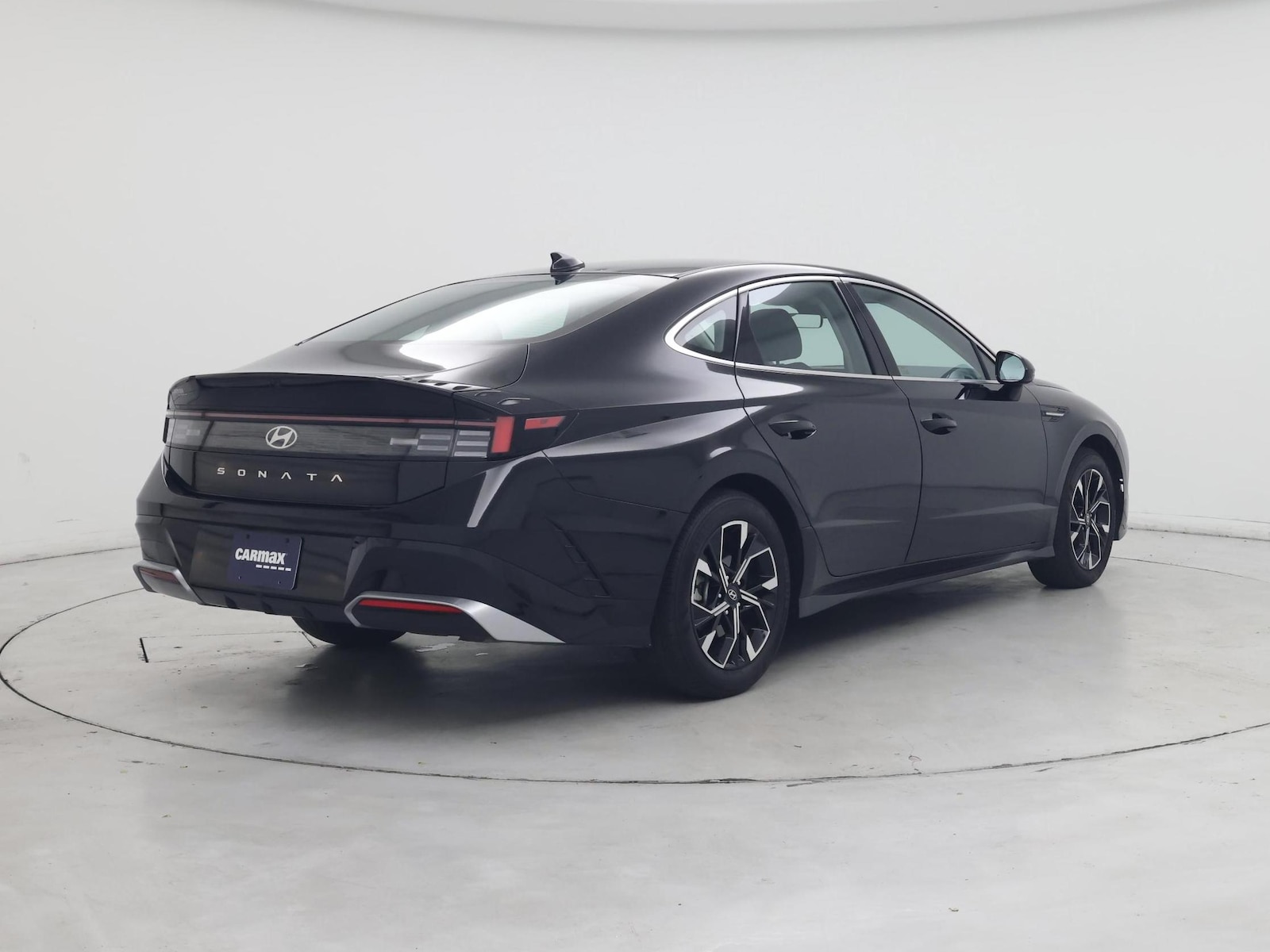 2025 Hyundai Sonata SEL - Photo 9