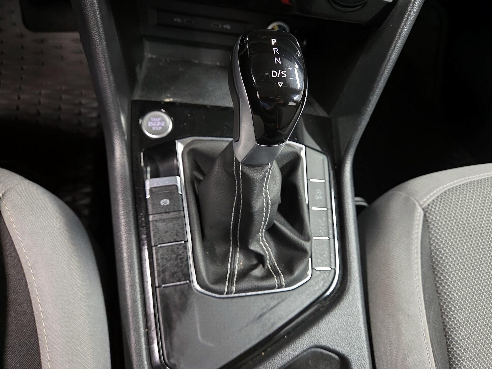 2024 Volkswagen Taos S - Photo 18