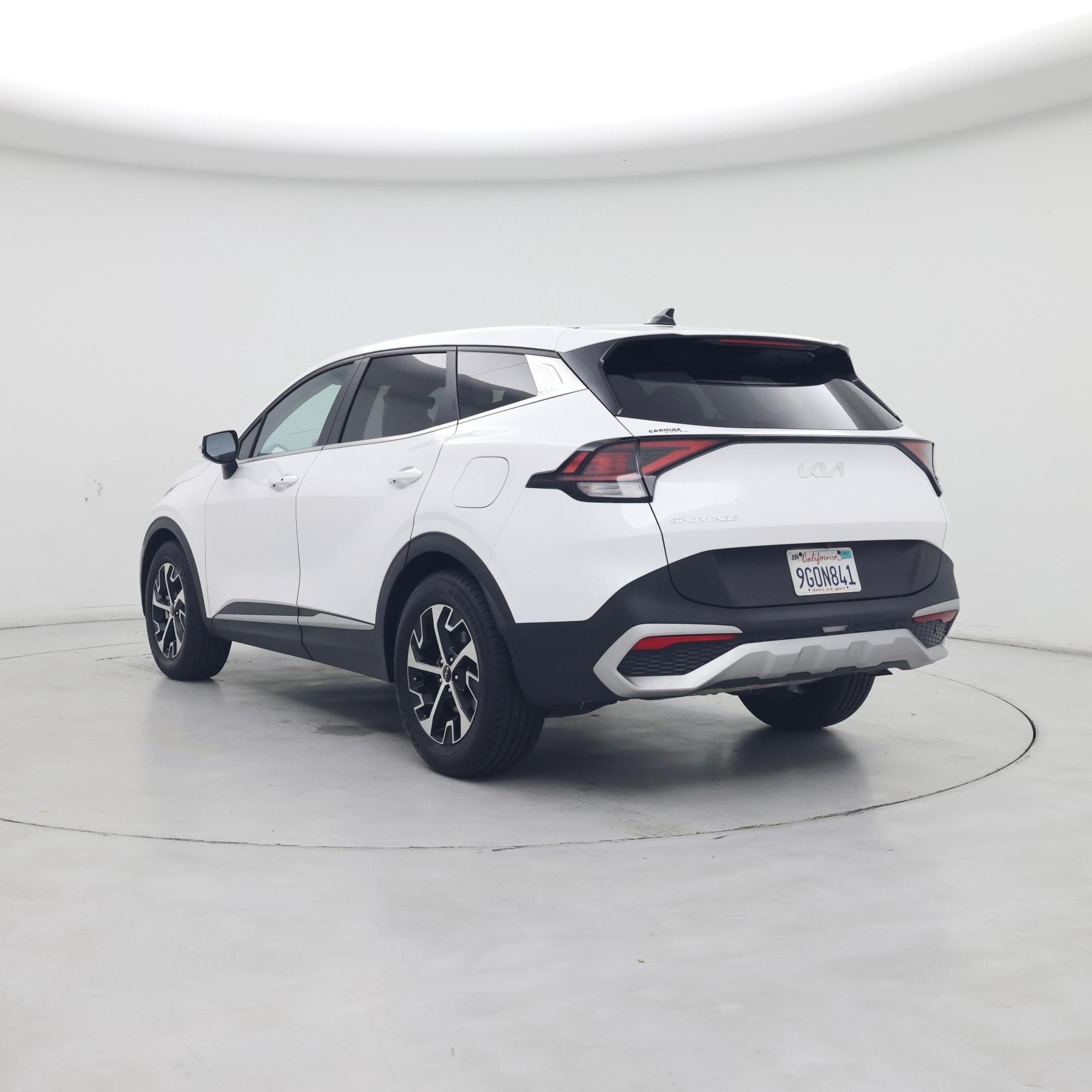 Thumbnail: 2023 Kia Sportage - 2
