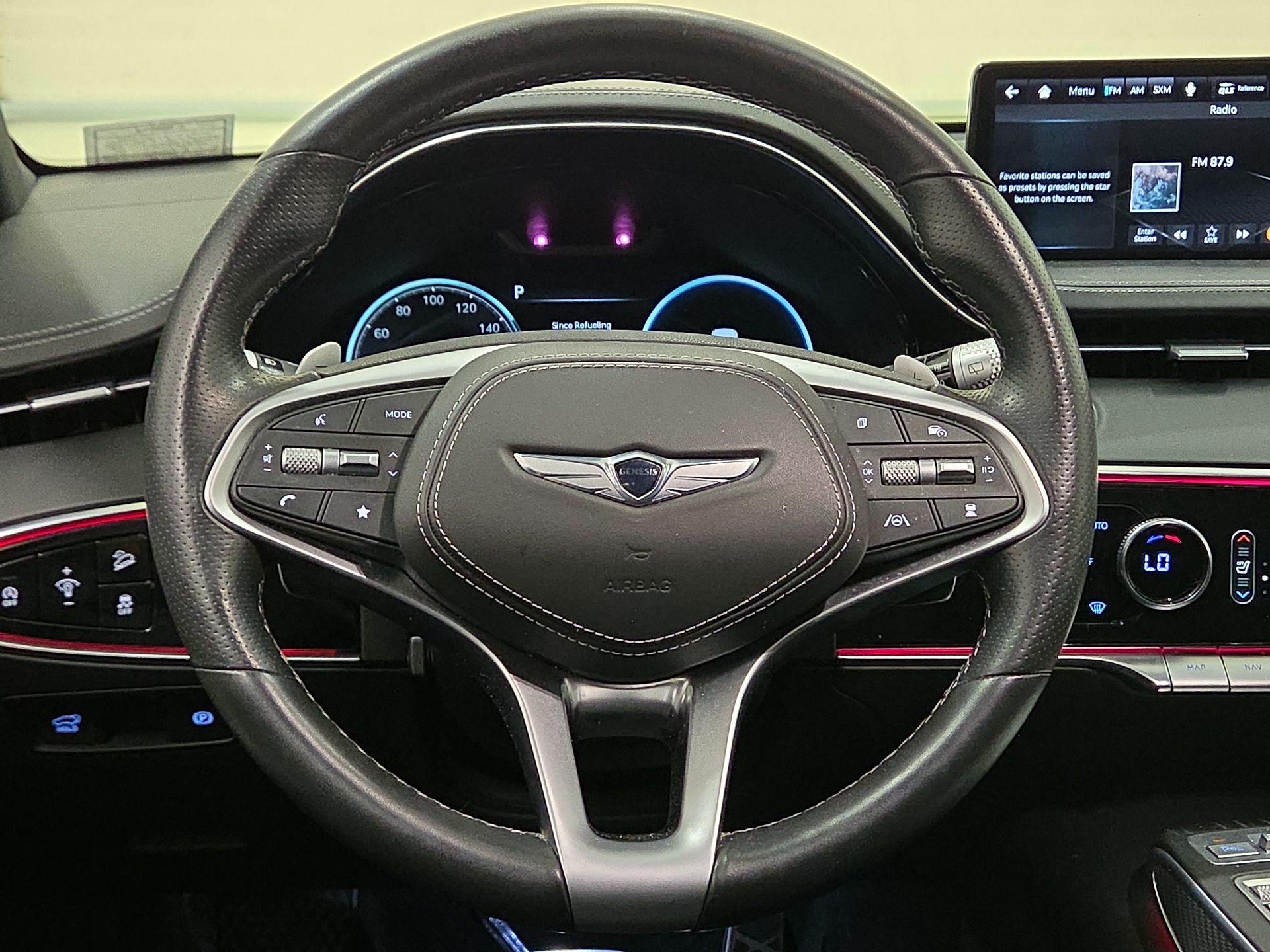 Thumbnail: 2023 Genesis GV70 - 10