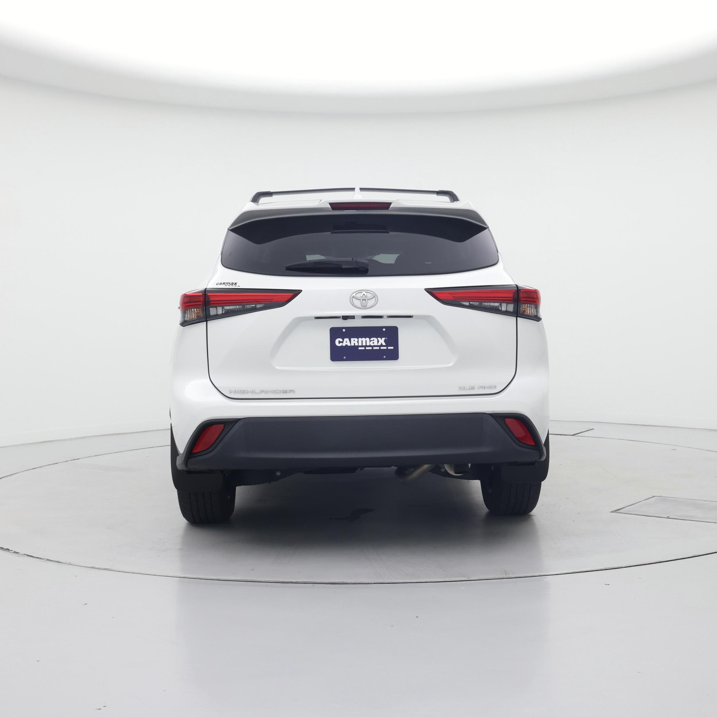 Thumbnail: 2023 Toyota Highlander - 6