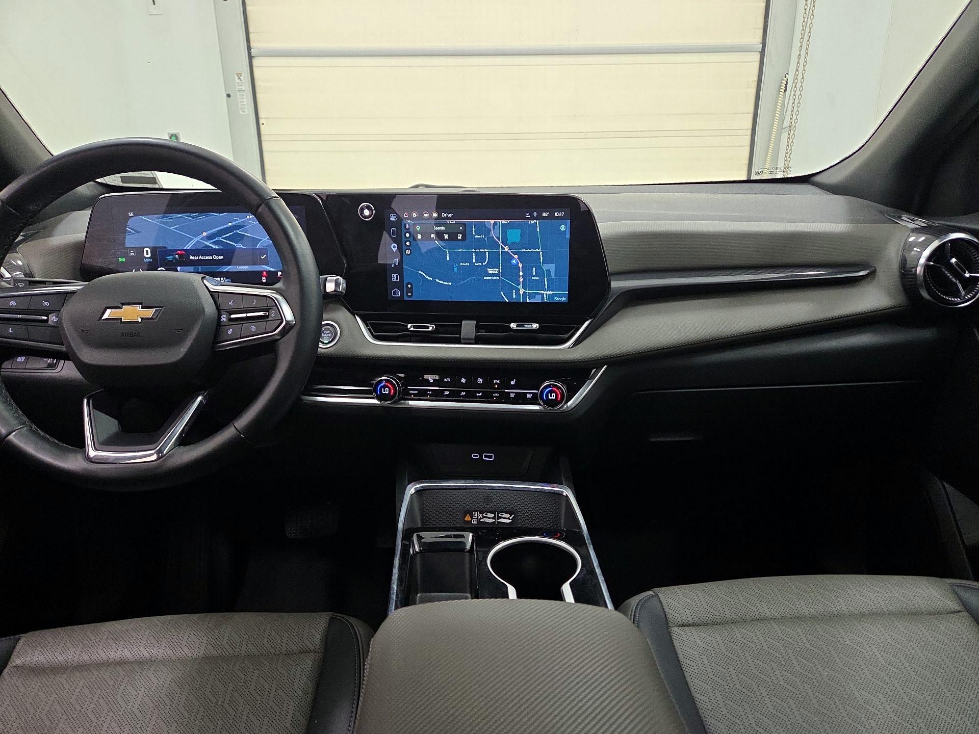 Thumbnail: 2025 Chevrolet Equinox - 9