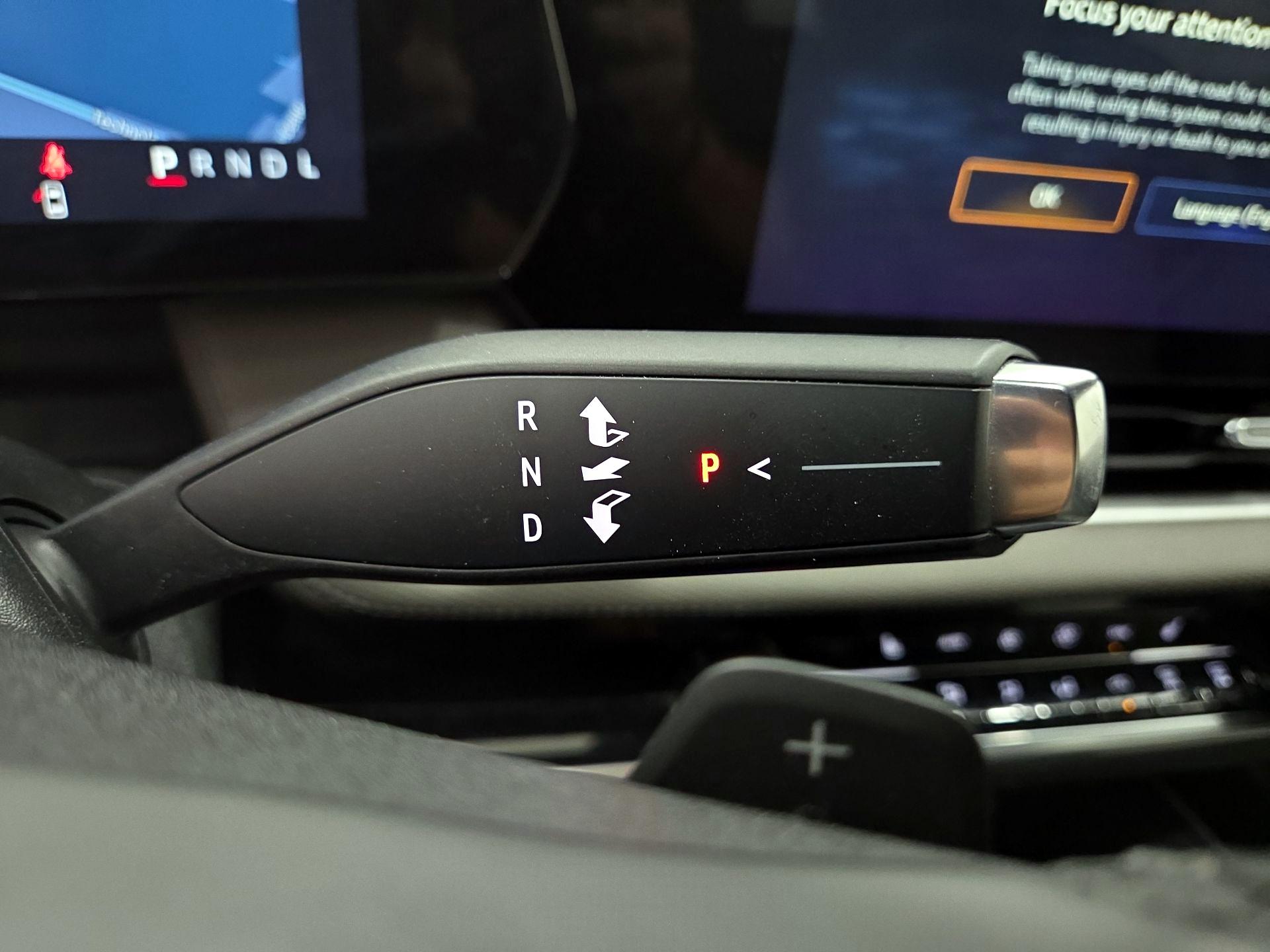 Thumbnail: 2025 Chevrolet Equinox - 18