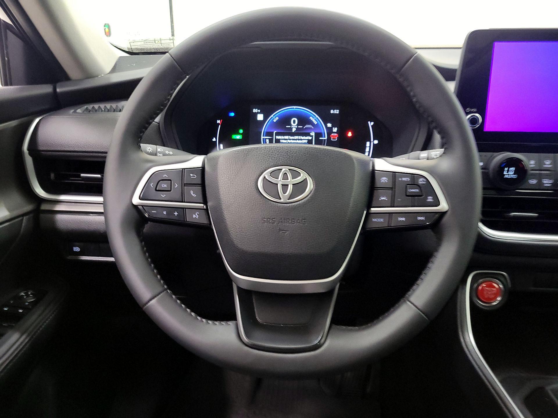 Thumbnail: 2025 Toyota Highlander - 10