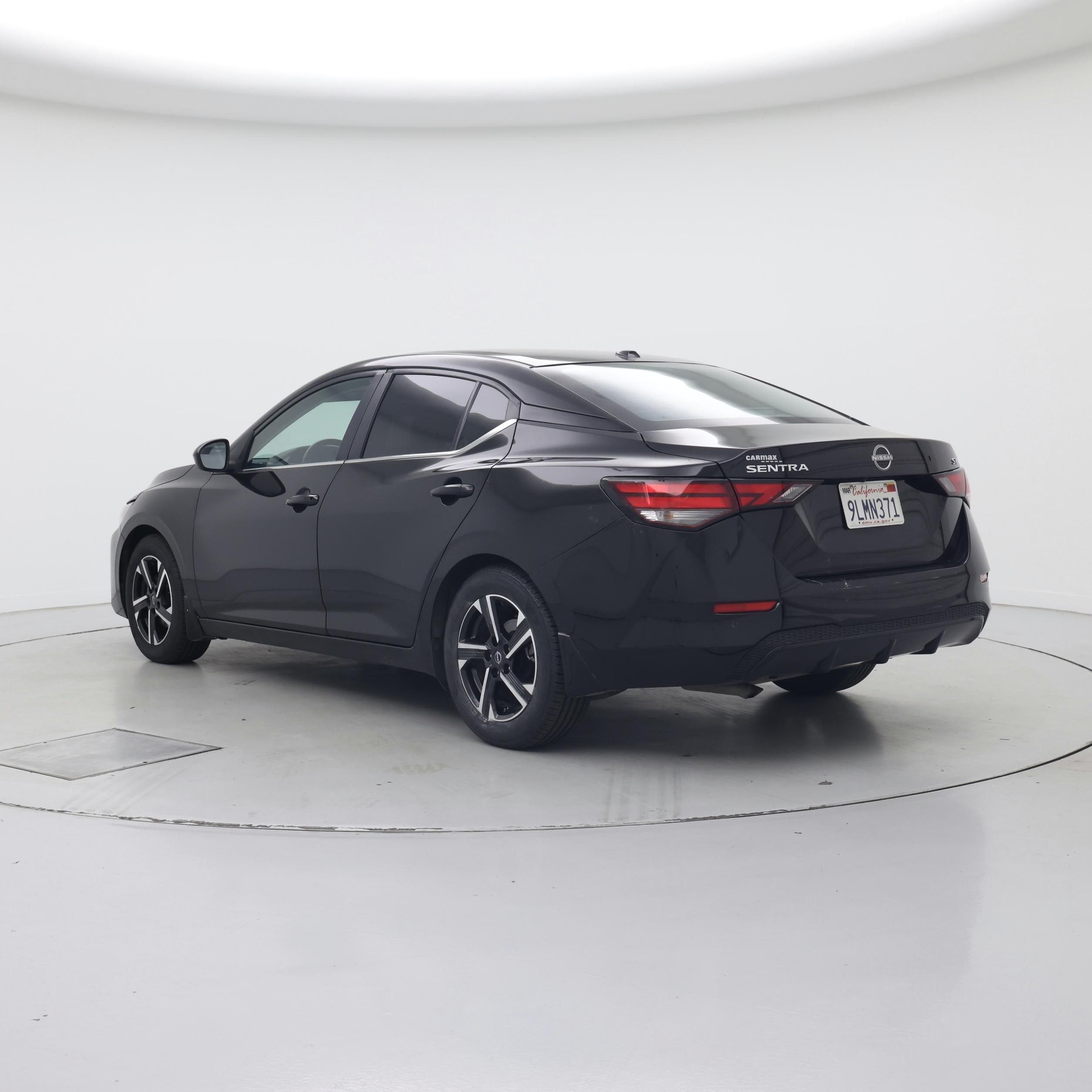 Thumbnail: 2024 Nissan Sentra - 2