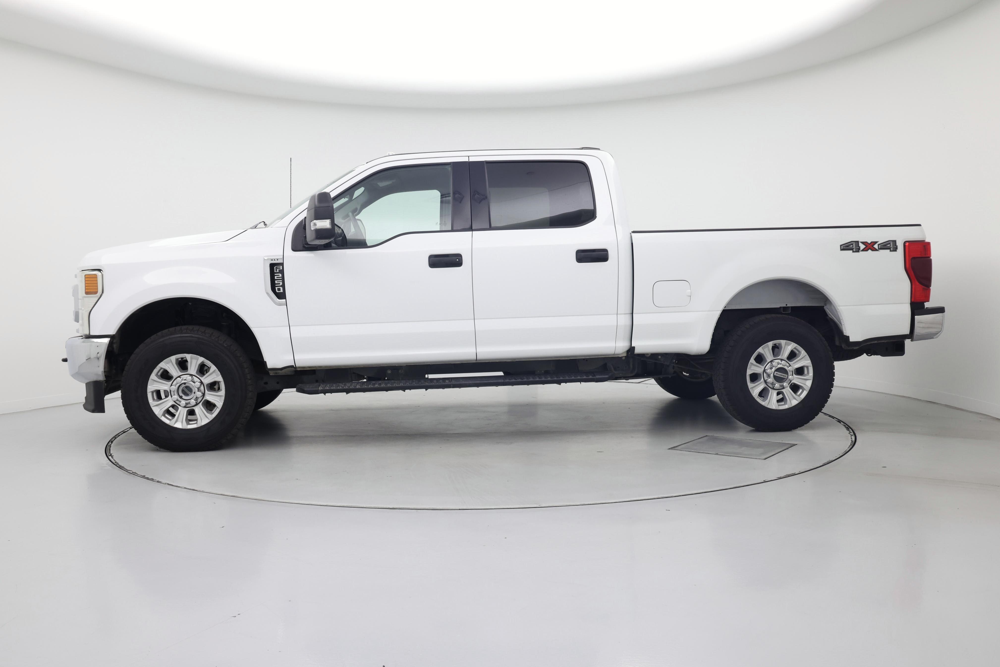Thumbnail: 2022 Ford F-250 - 3