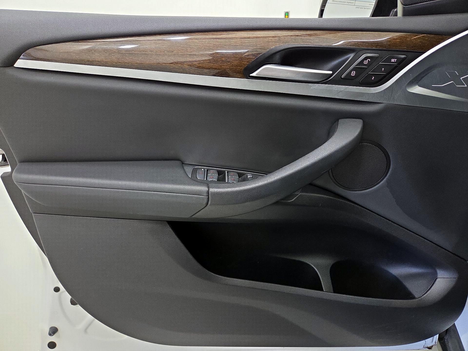 Thumbnail: 2021 BMW X3 - 12