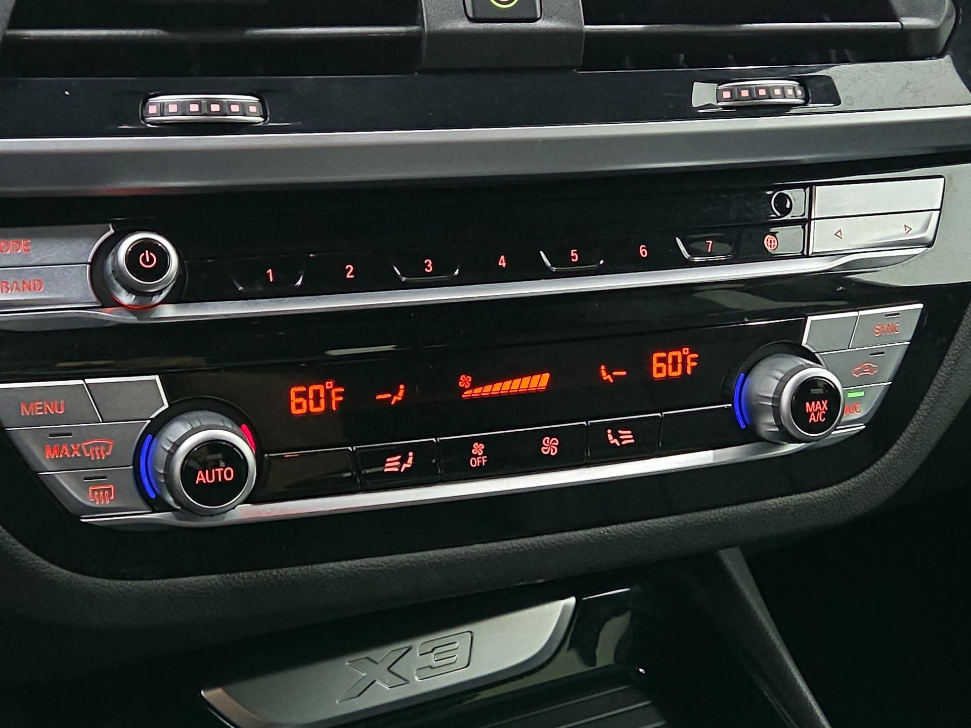 Thumbnail: 2021 BMW X3 - 17