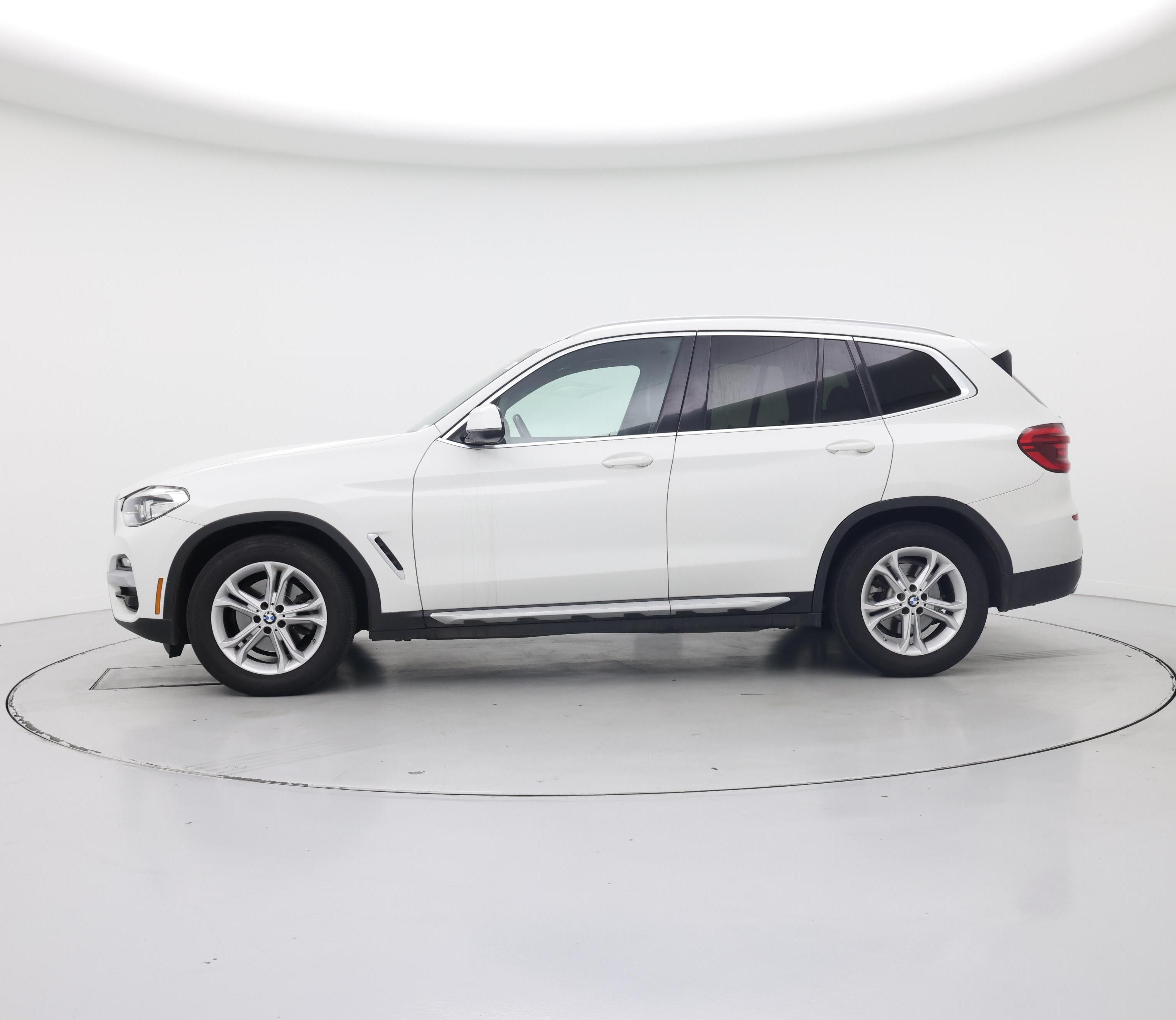 Thumbnail: 2021 BMW X3 - 3