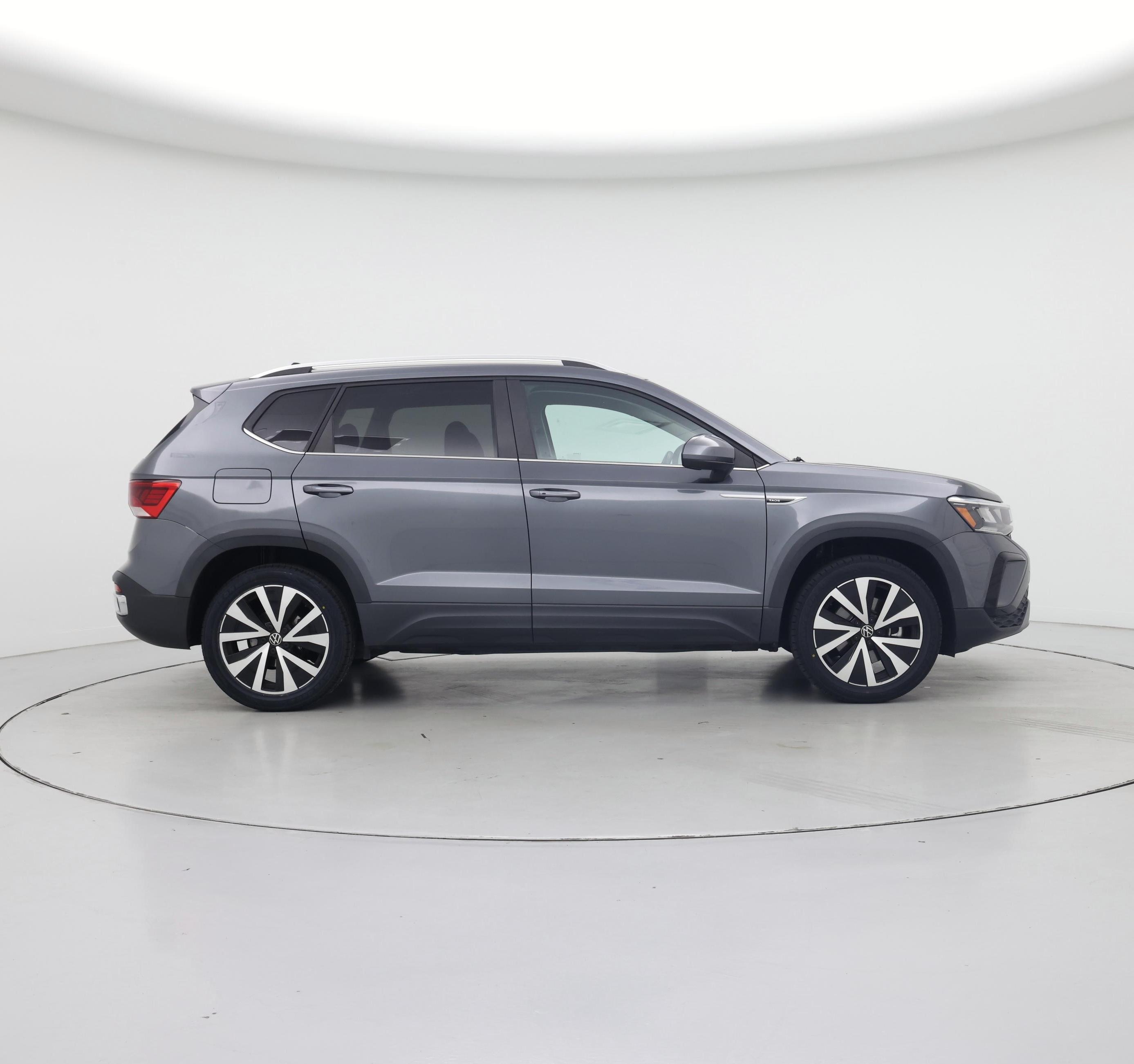 Thumbnail: 2022 Volkswagen Taos - 7