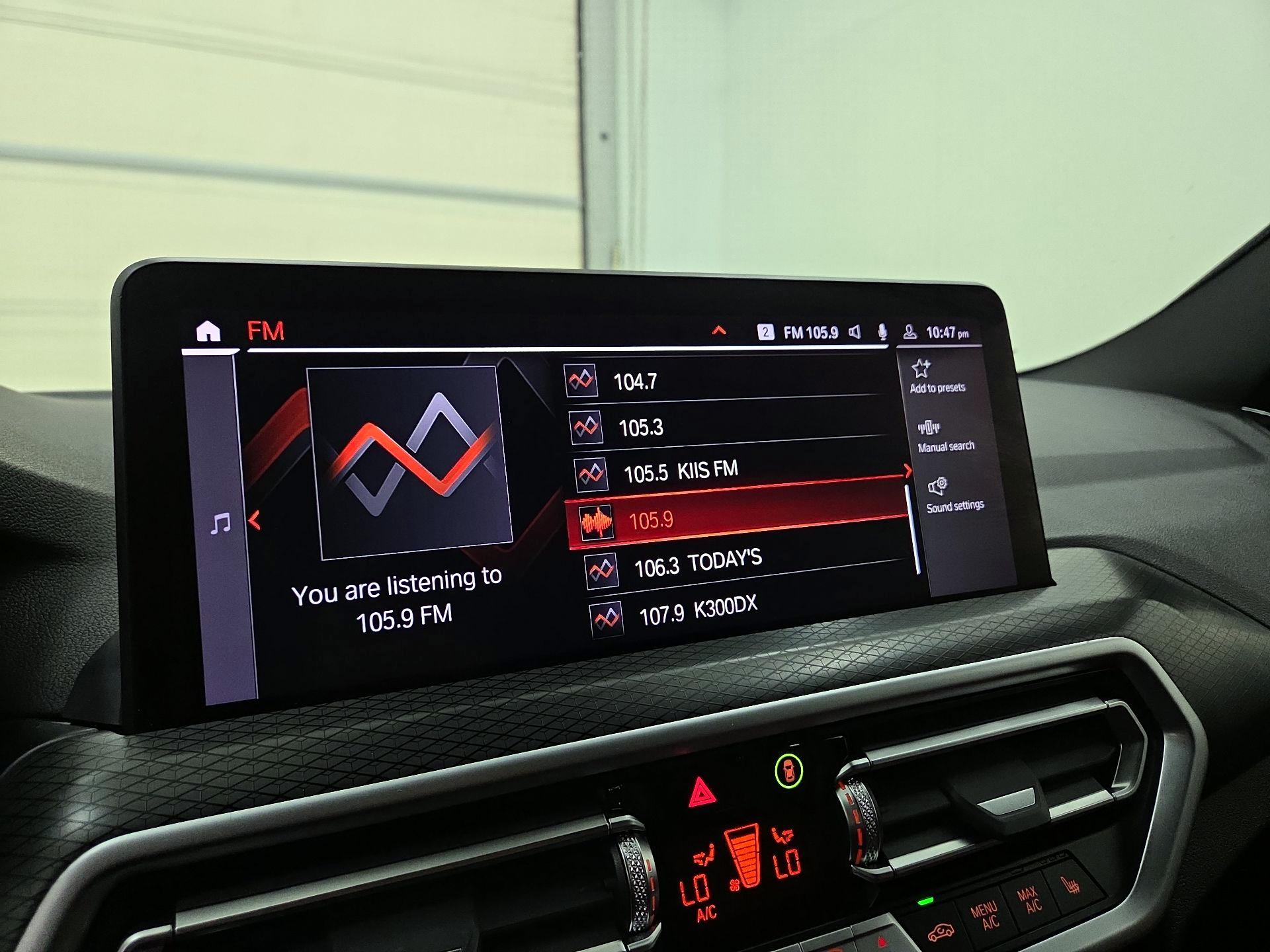 Thumbnail: 2023 BMW X4 - 16