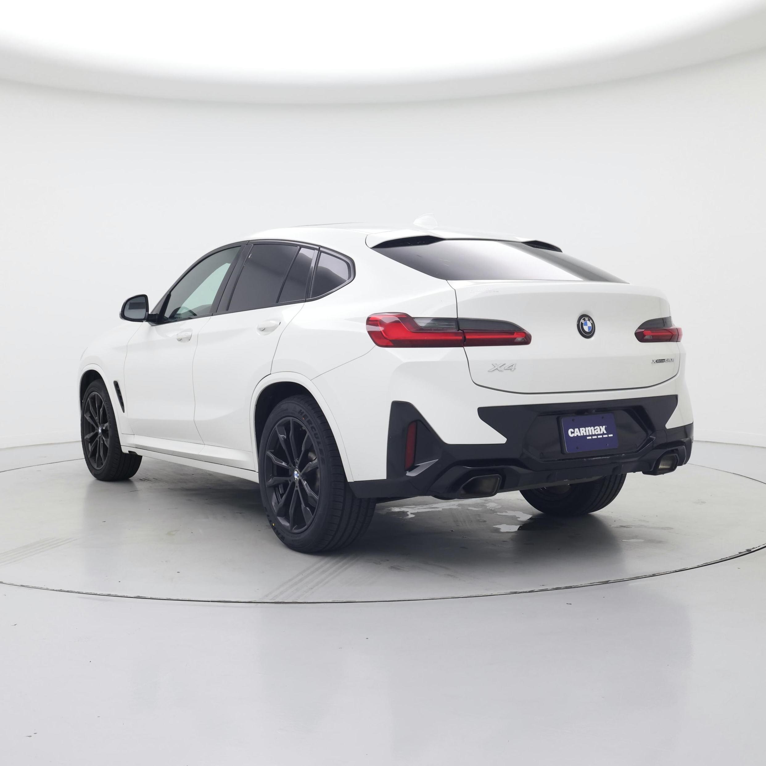 Thumbnail: 2023 BMW X4 - 2