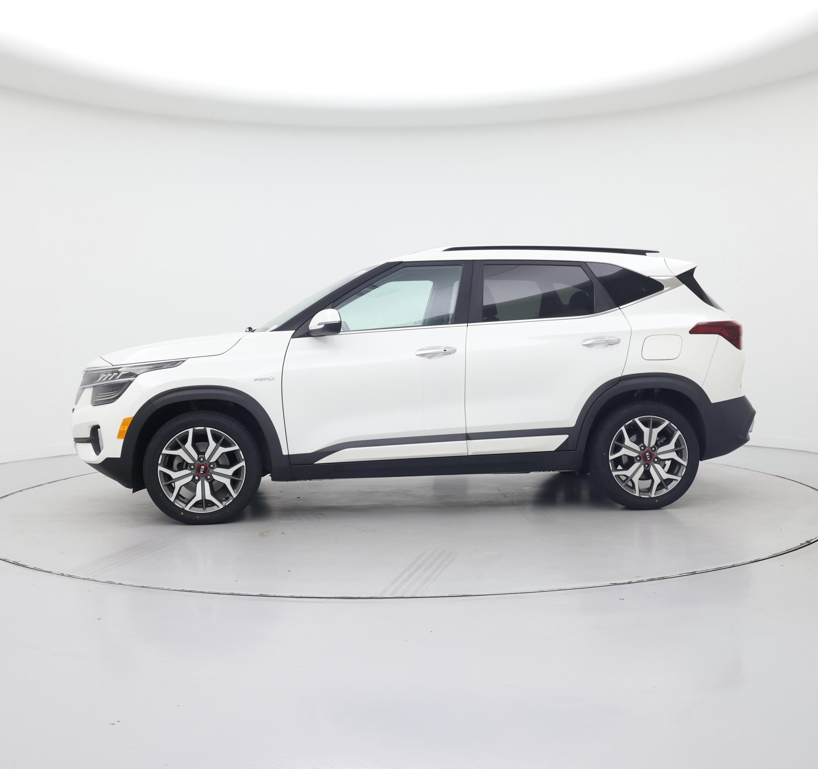 Thumbnail: 2021 Kia Seltos - 3