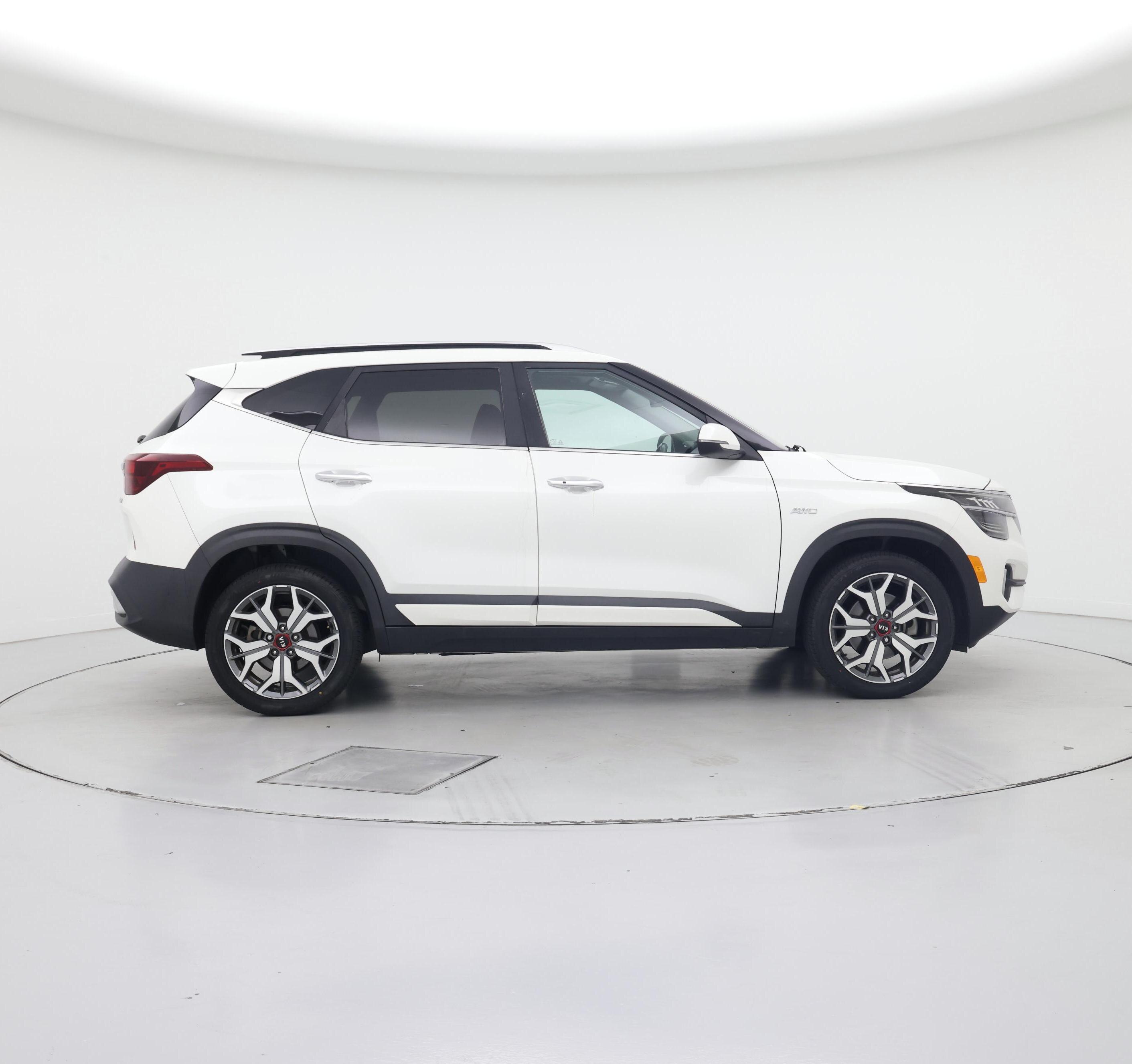 Thumbnail: 2021 Kia Seltos - 7