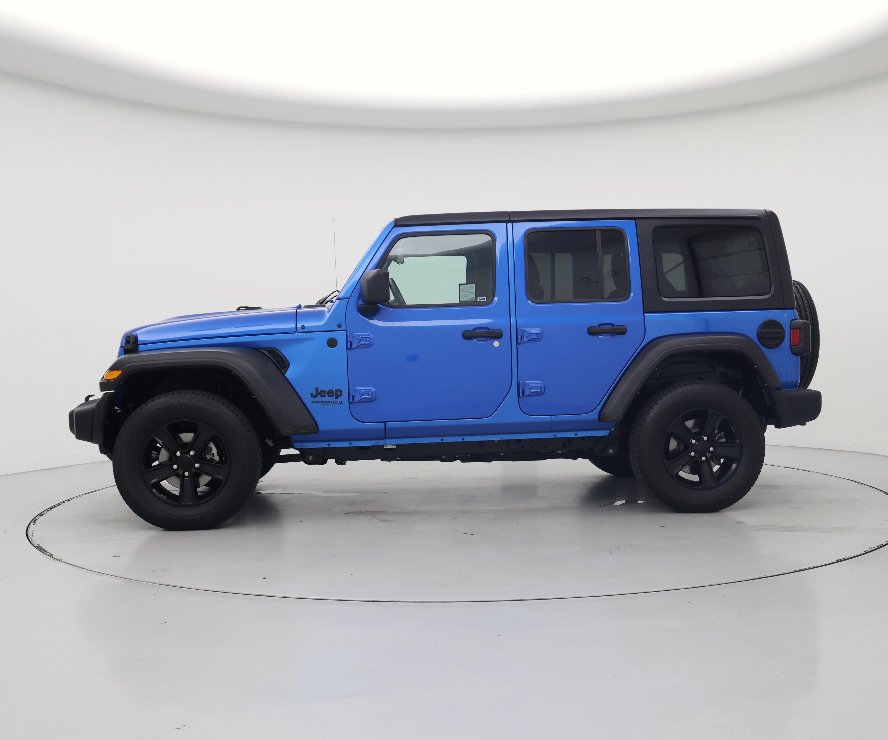 Thumbnail: 2022 Jeep Wrangler - 3
