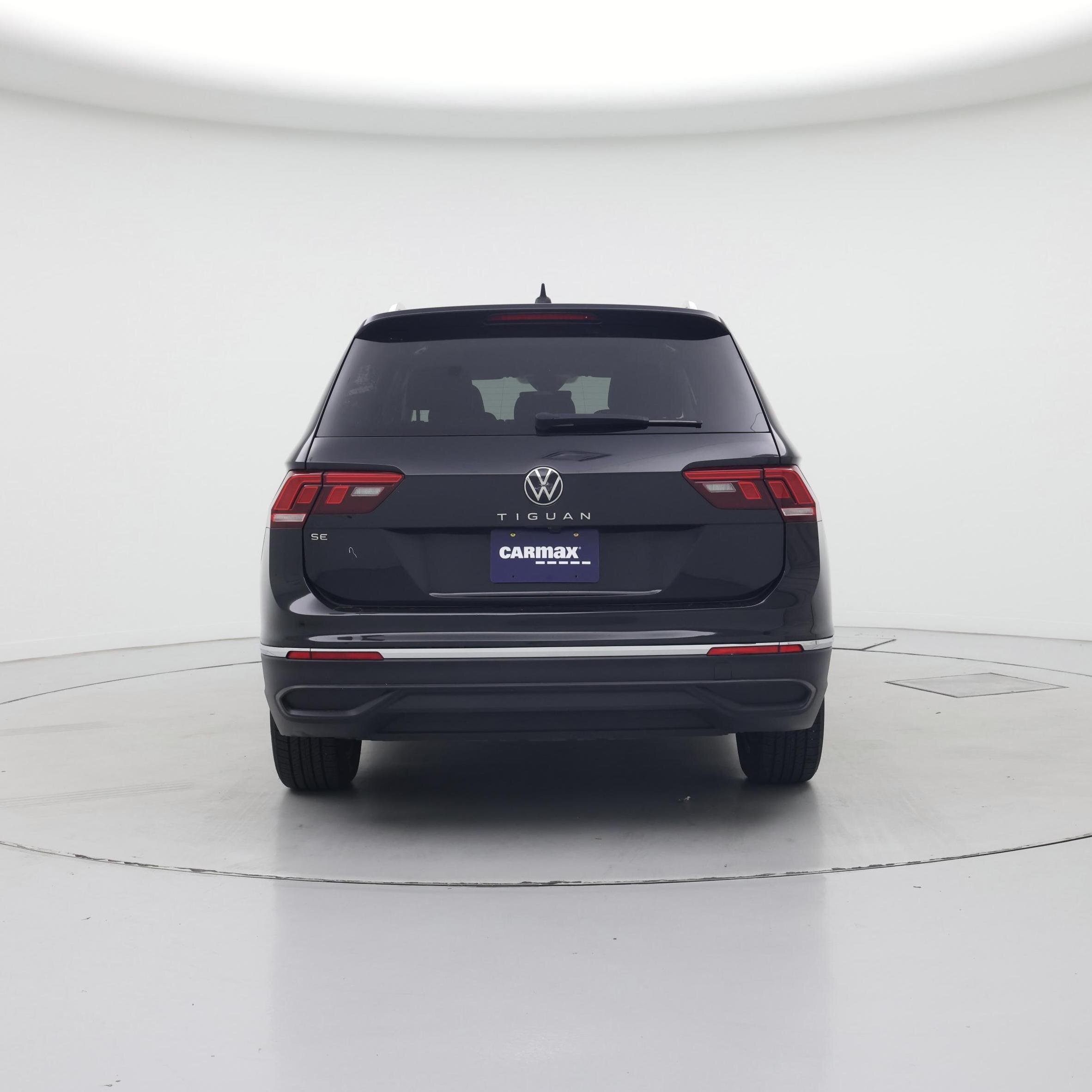 Thumbnail: 2023 Volkswagen Tiguan - 6