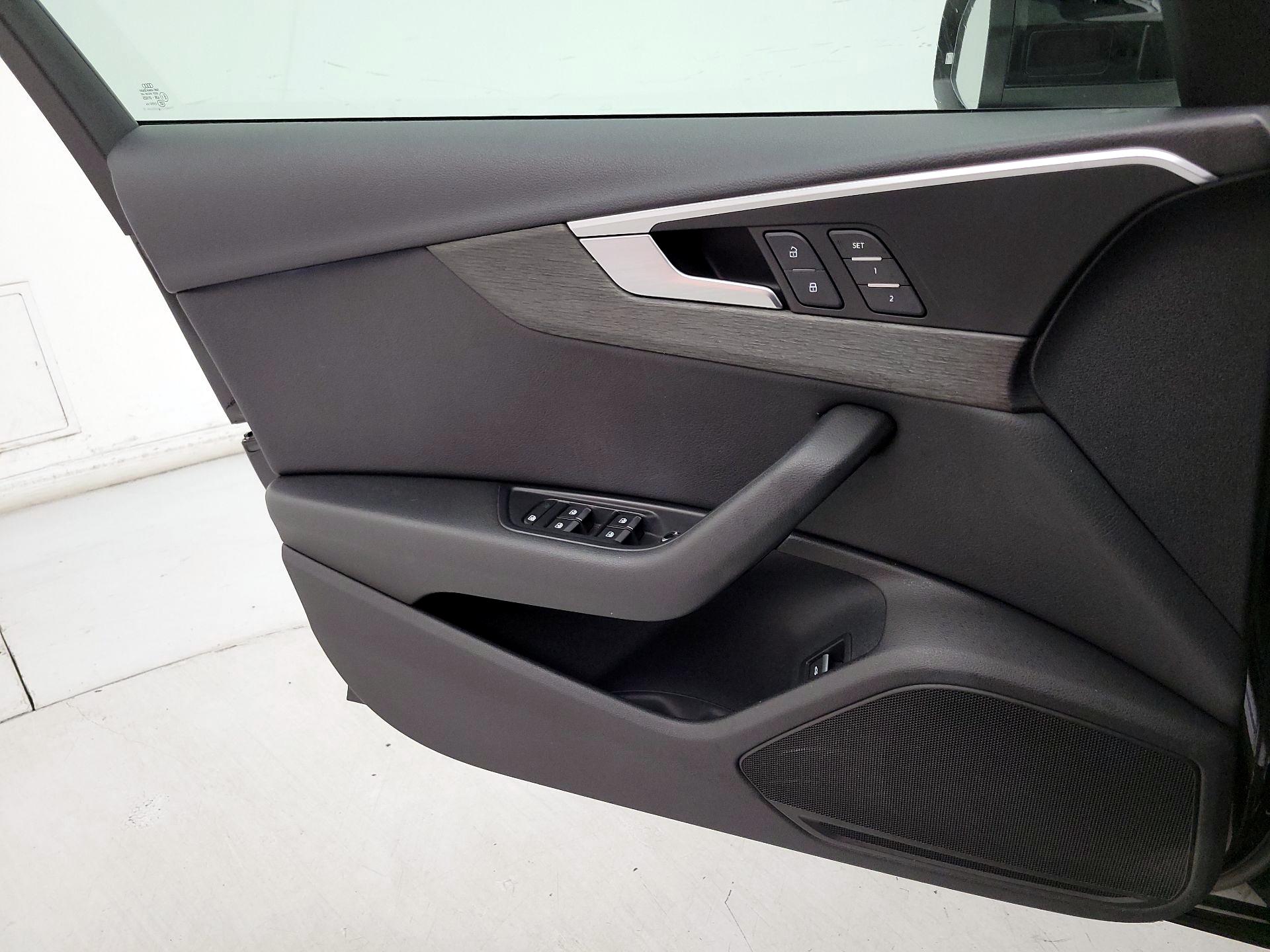 Thumbnail: 2019 Audi A4 - 12