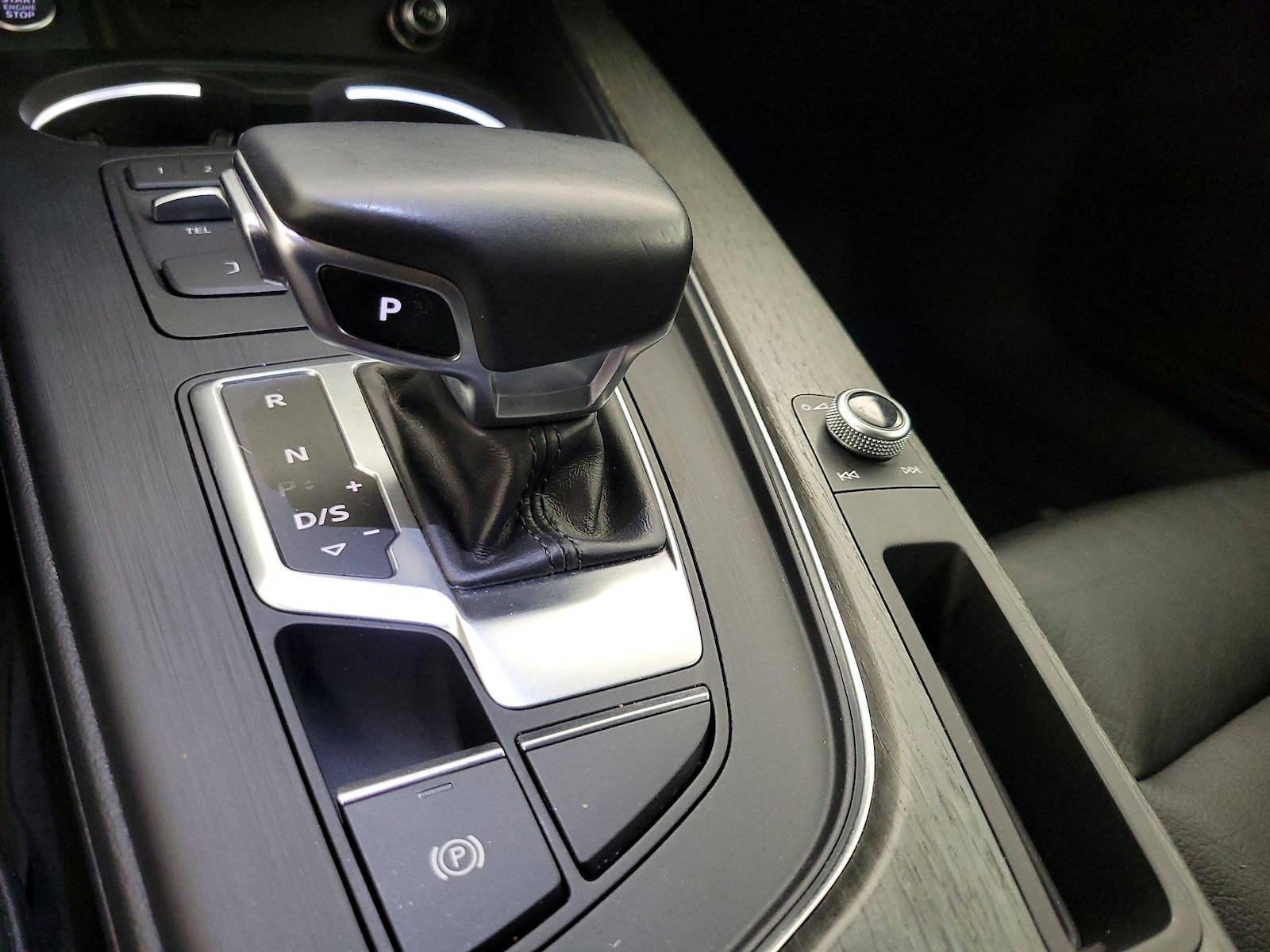 2019 Audi A4 Premium - Photo 18
