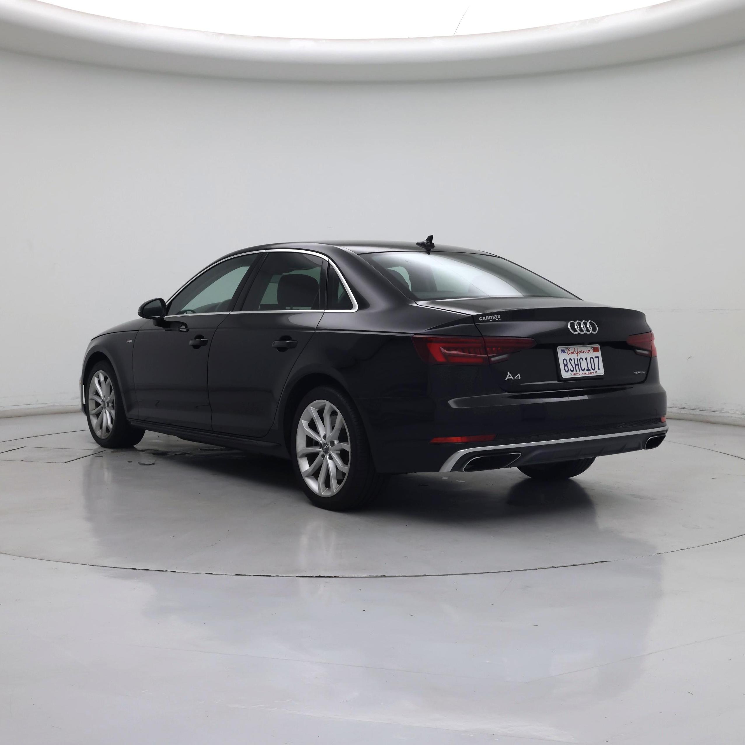 Thumbnail: 2019 Audi A4 - 2